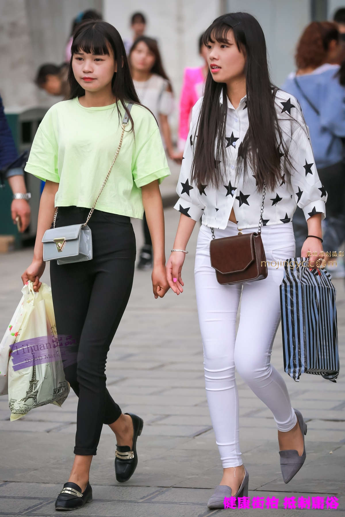 李欢原创-白裤，超丰腴-日更街拍