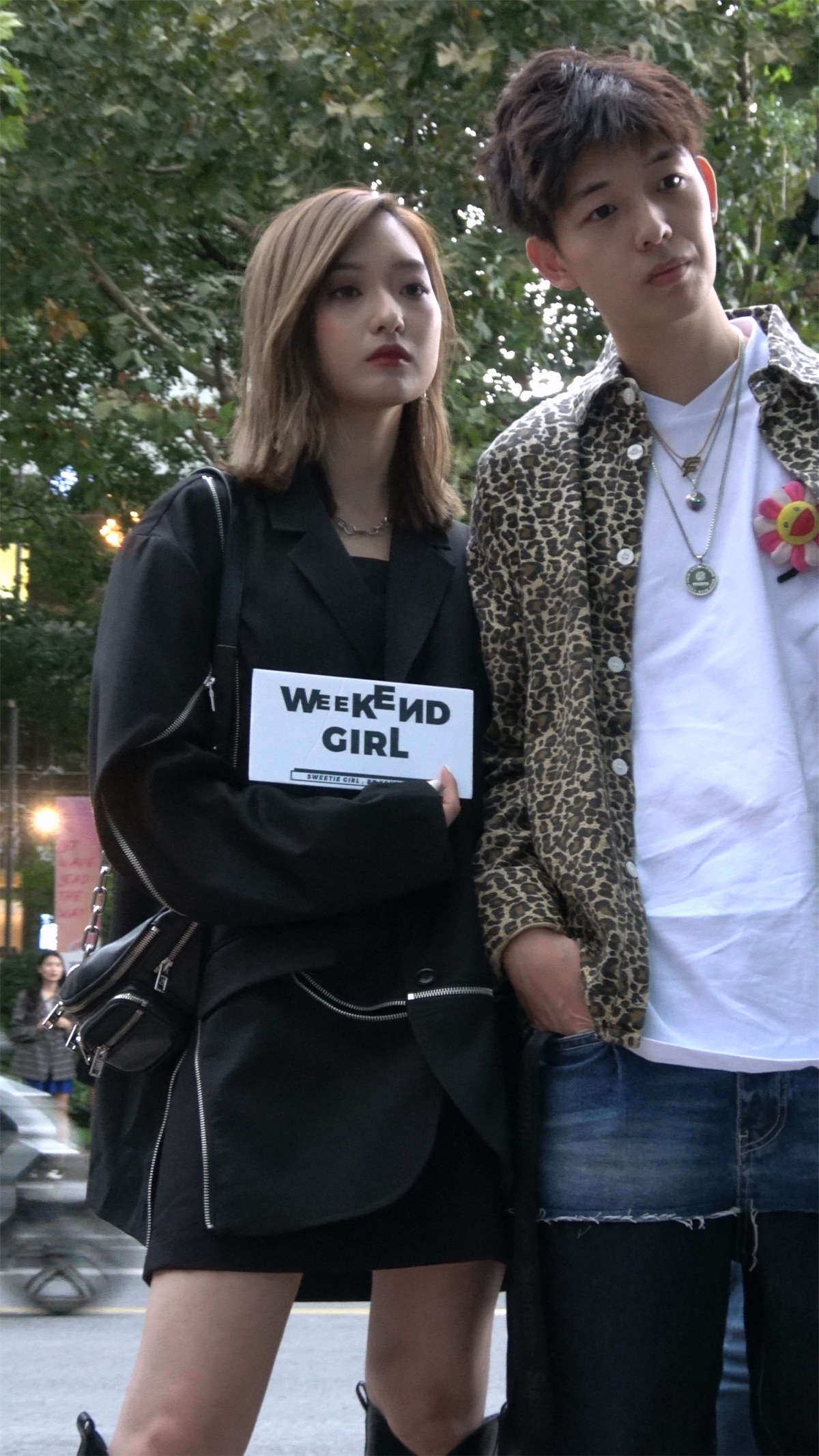 图片[2]-长靴时尚美女-日更街拍