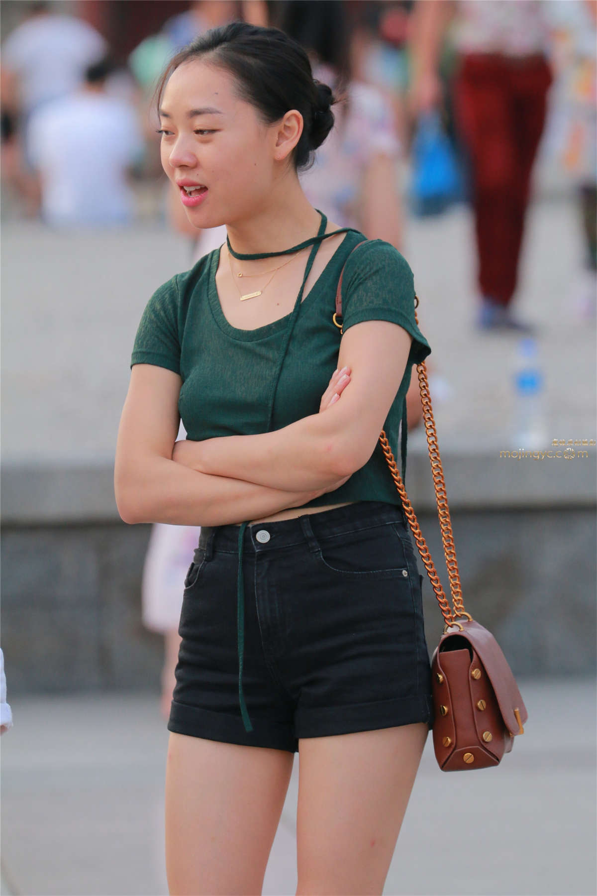 图片[2]-长腿紧身短裤美女（35P）-日更街拍