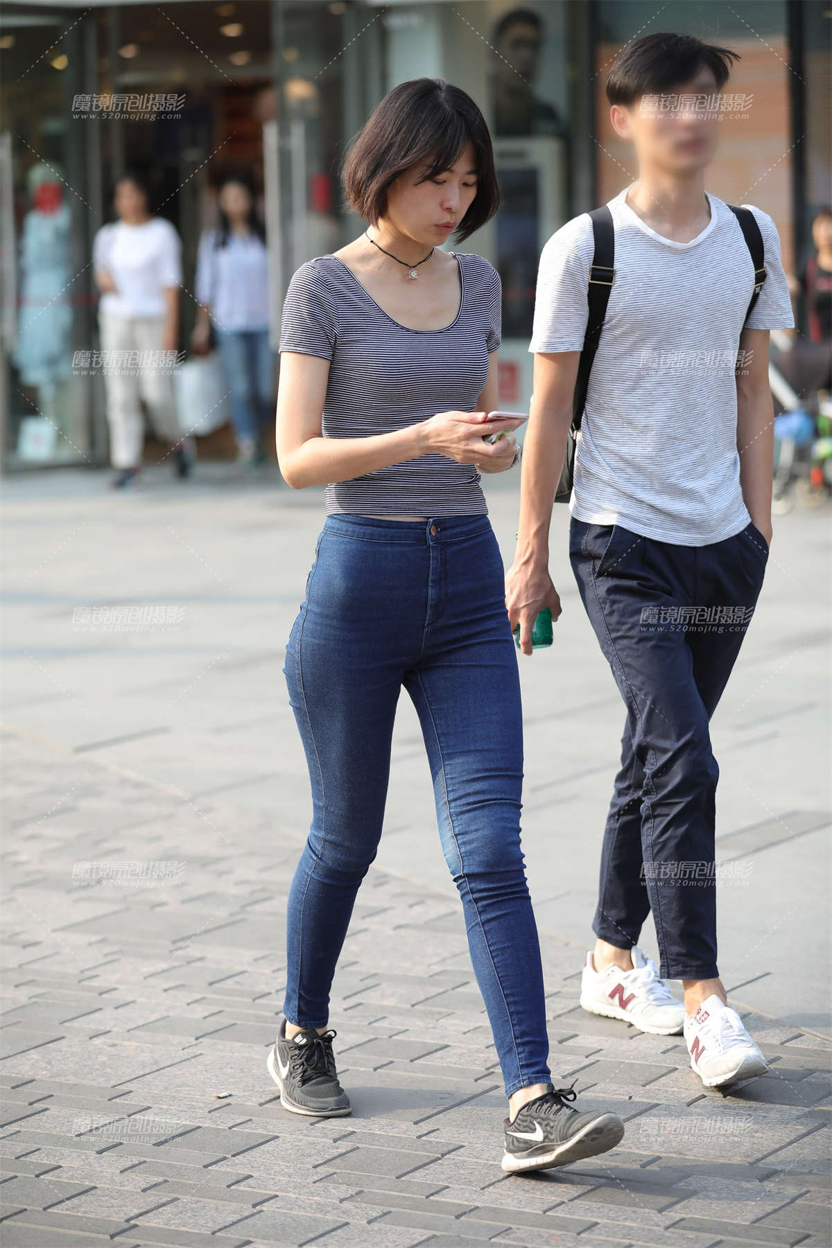 紧致牛仔-日更街拍