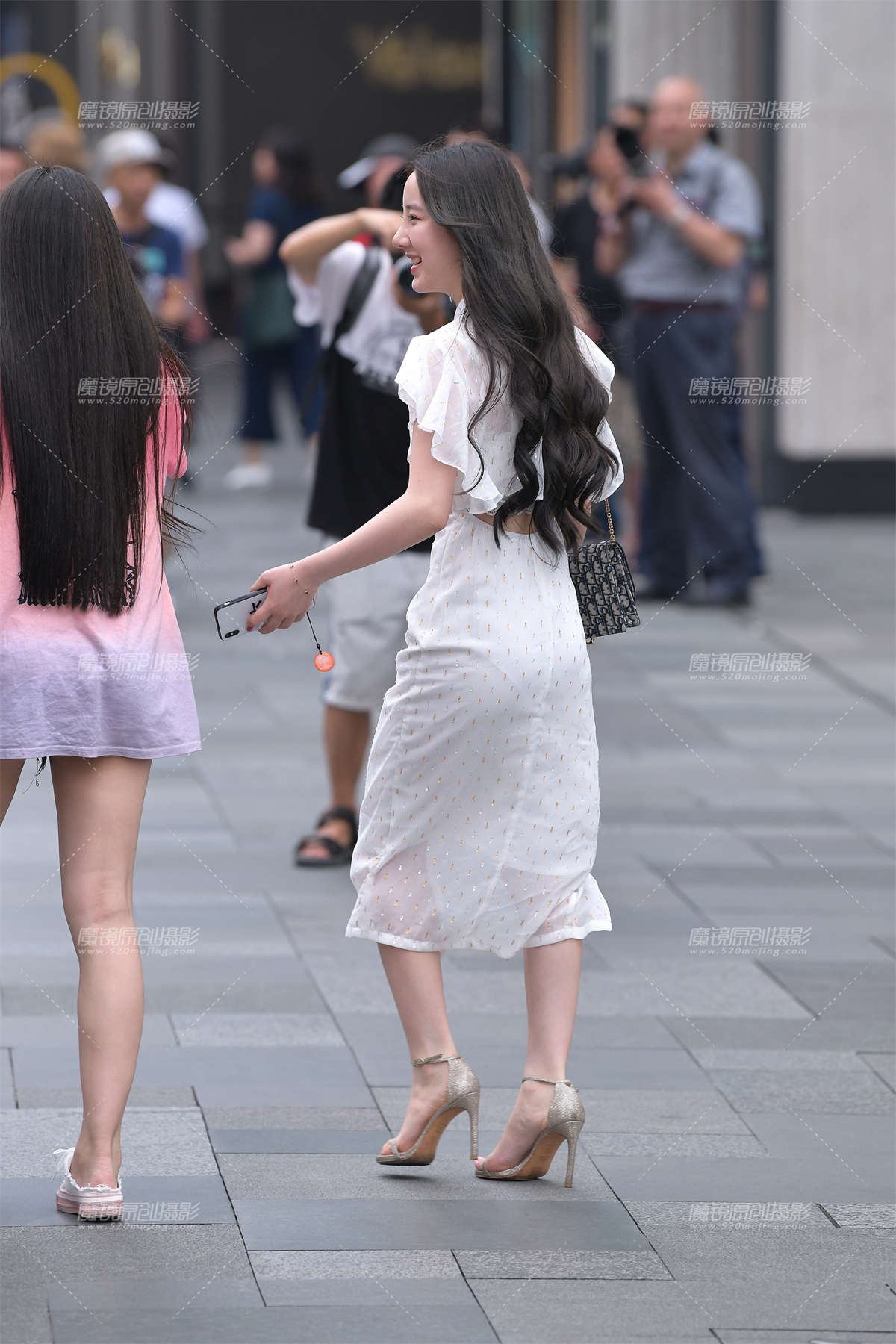 图片[2]-凉快的旗袍风小姐姐-日更街拍