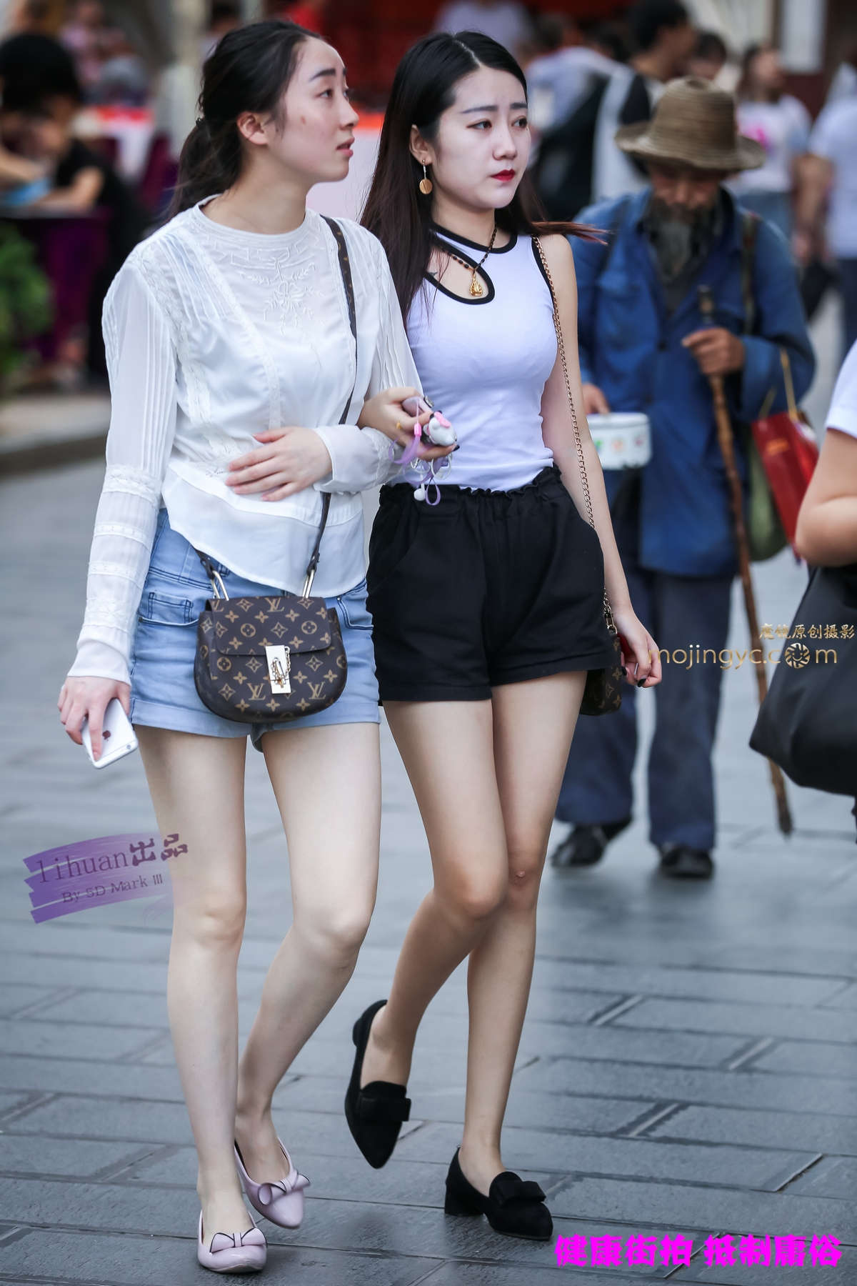 李欢原创-短裤，美女（17P）-日更街拍