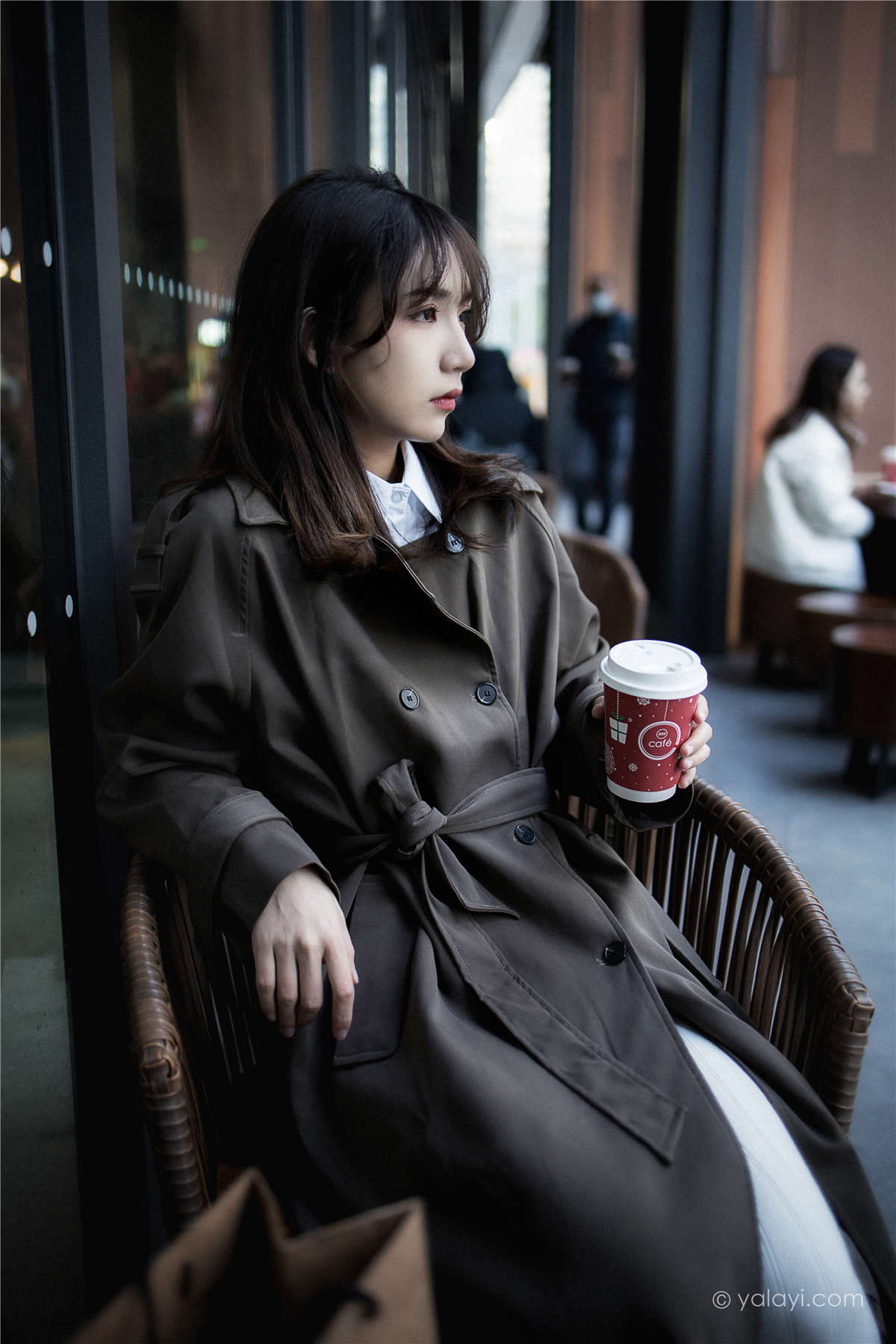 图片[2]-YALAYI雅拉伊 NO.760 迷失在都市 果果-日更街拍