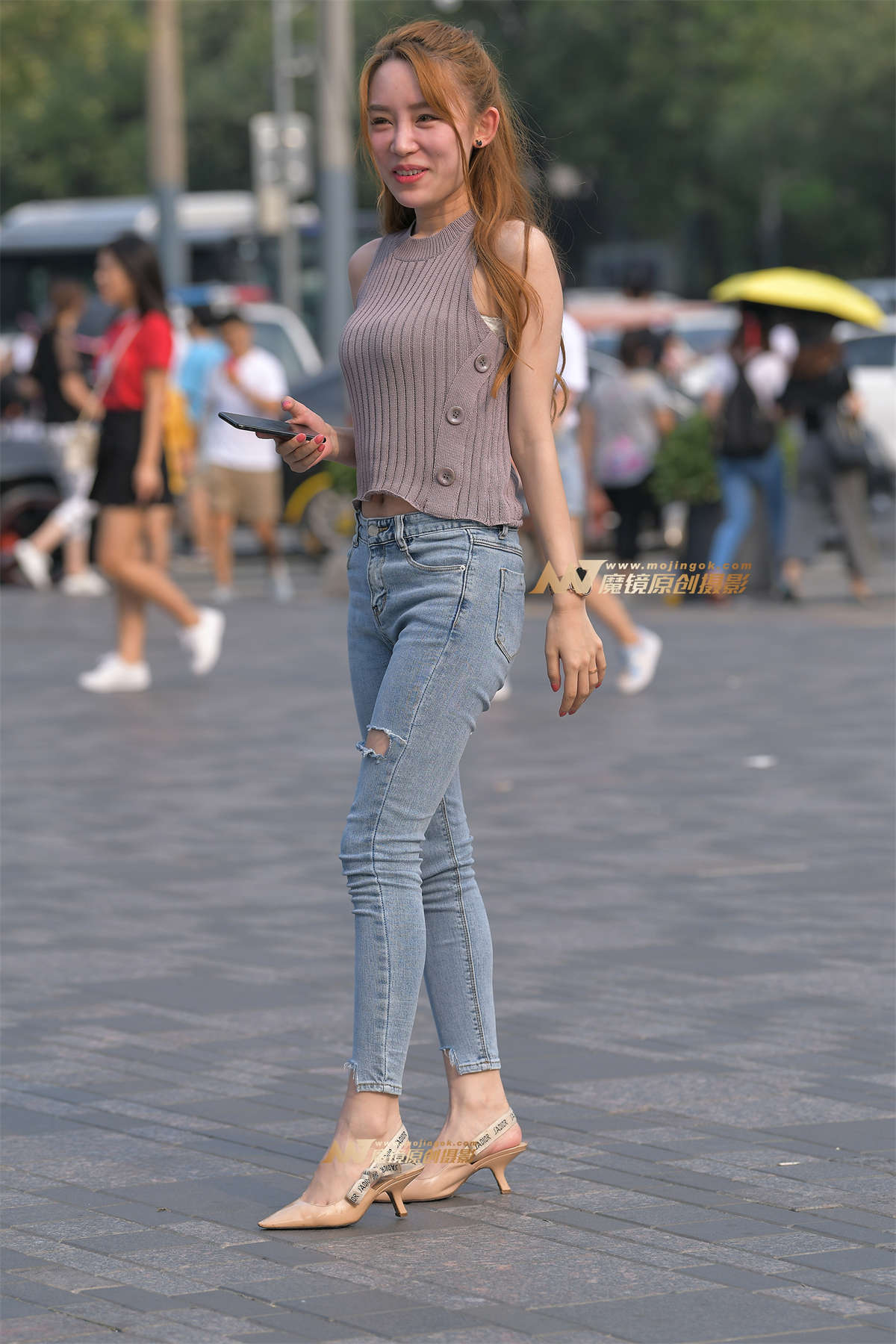 【红石赛帖】漂亮性感牛仔裤美女-日更街拍