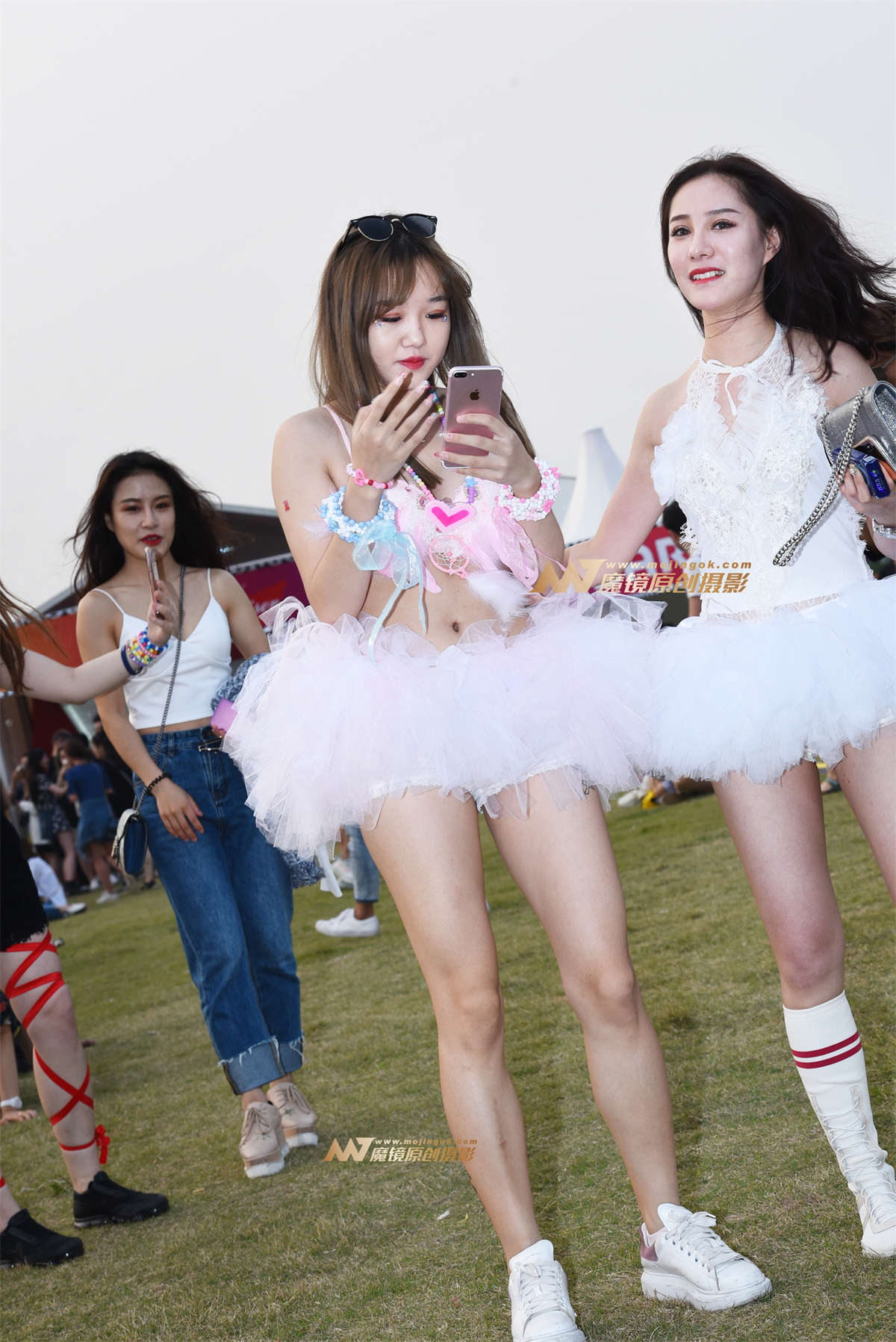 【咔喳赛贴】狂欢前的准备-日更街拍