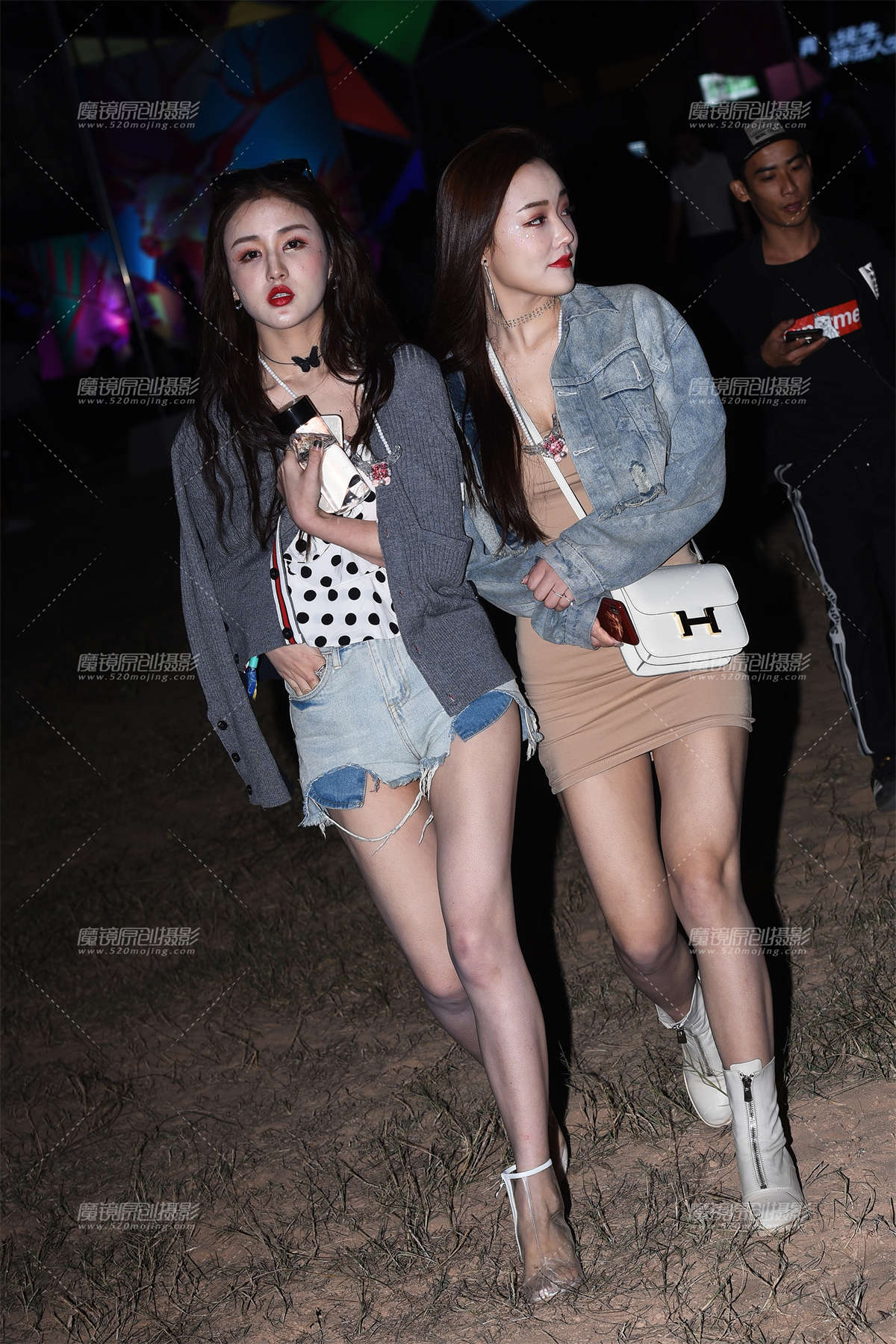 【咔喳赛帖】鞋带松了-日更街拍