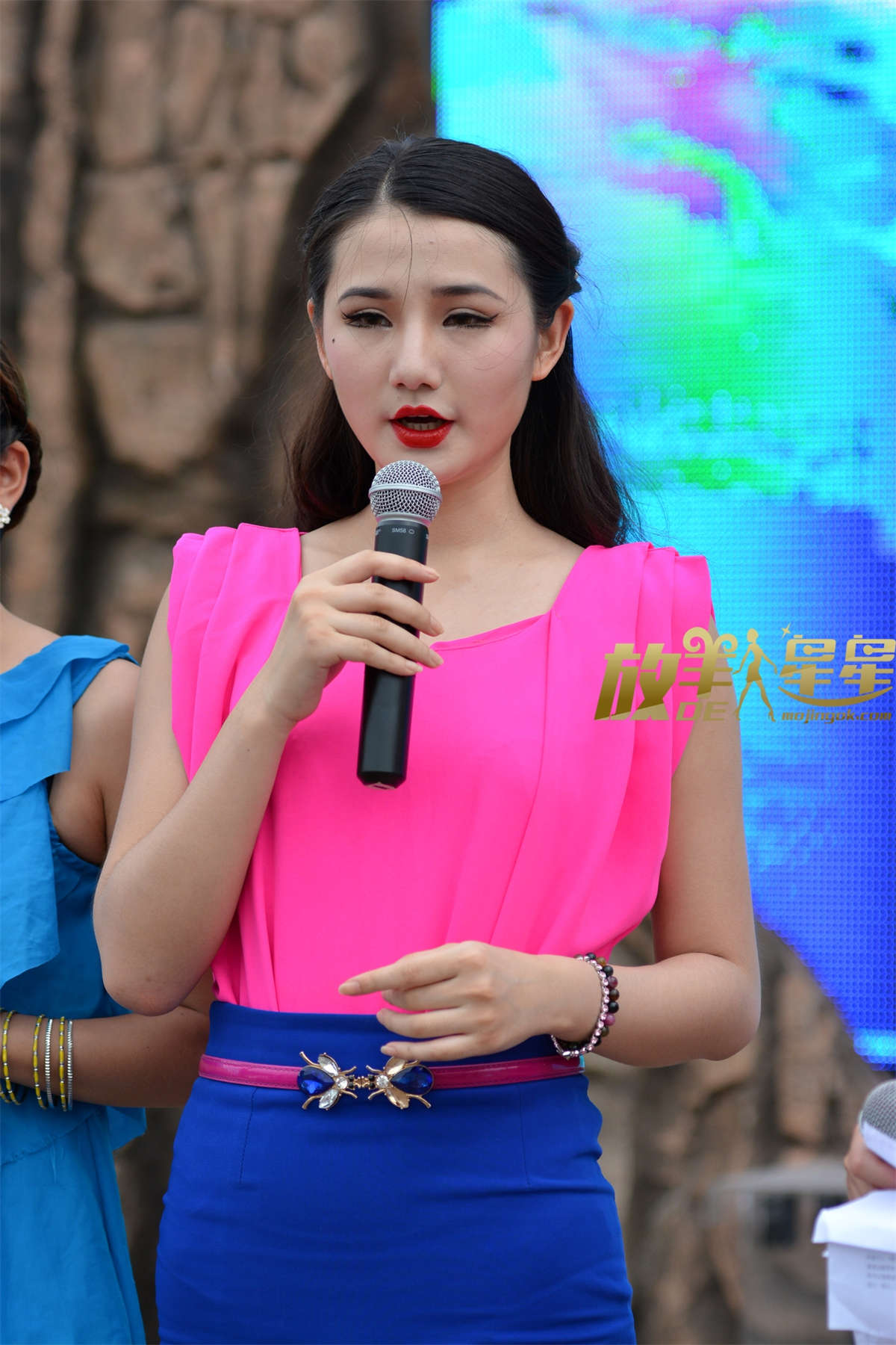 【放羊的星星】-红唇【8P】插图1