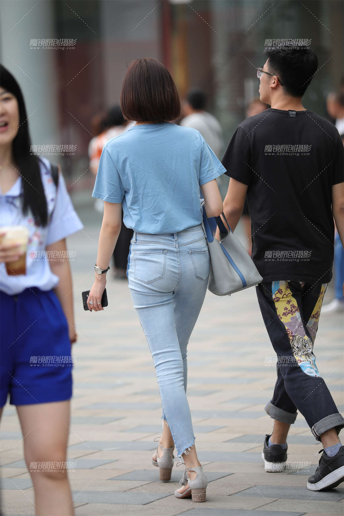 图片[2]-长腿清秀美眉-日更街拍