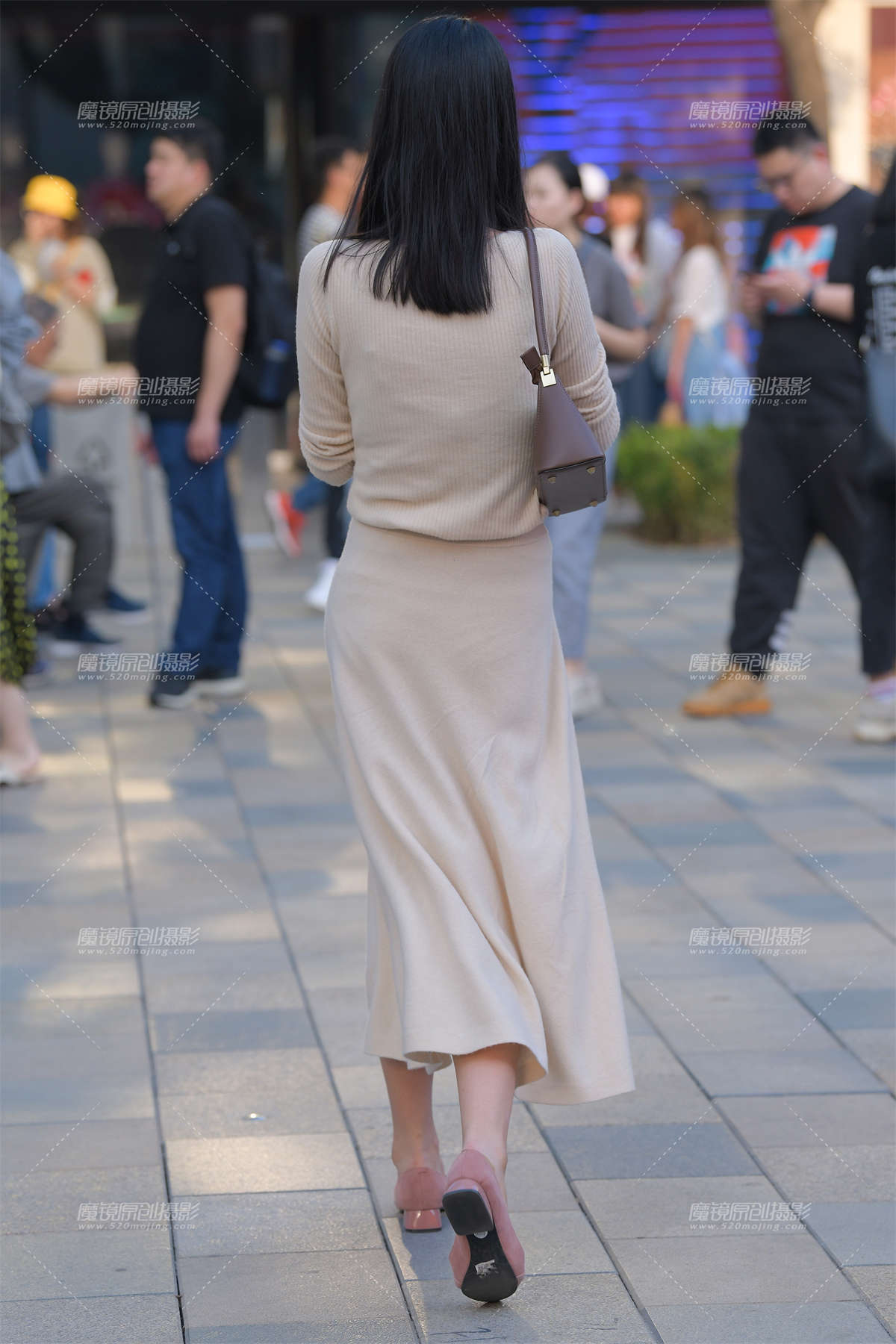 图片[2]-【红石赛贴】长裙美女-日更街拍