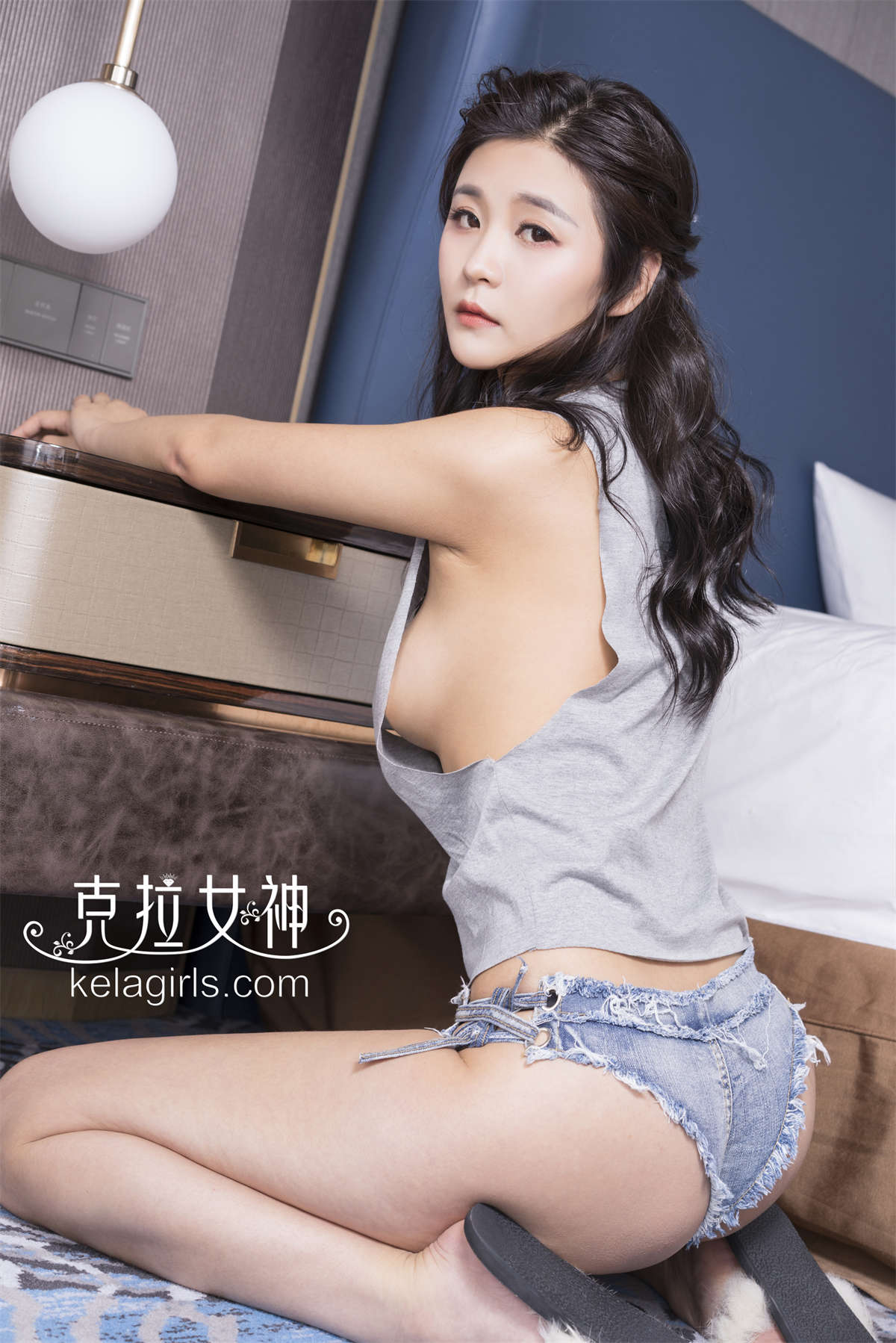 Kelagirls克拉女神 2018.06.29《S型曲线》容儿-日更街拍