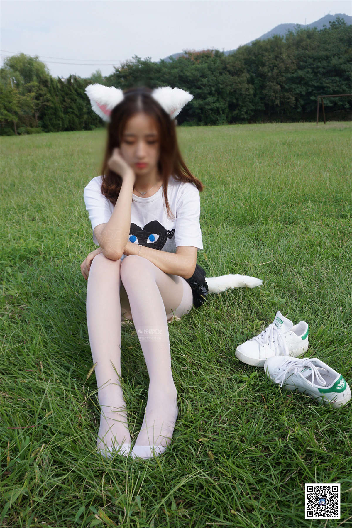 图片[2]-妖精视觉 NO.098 粥粥 狐狸师妹的白丝袜-日更街拍