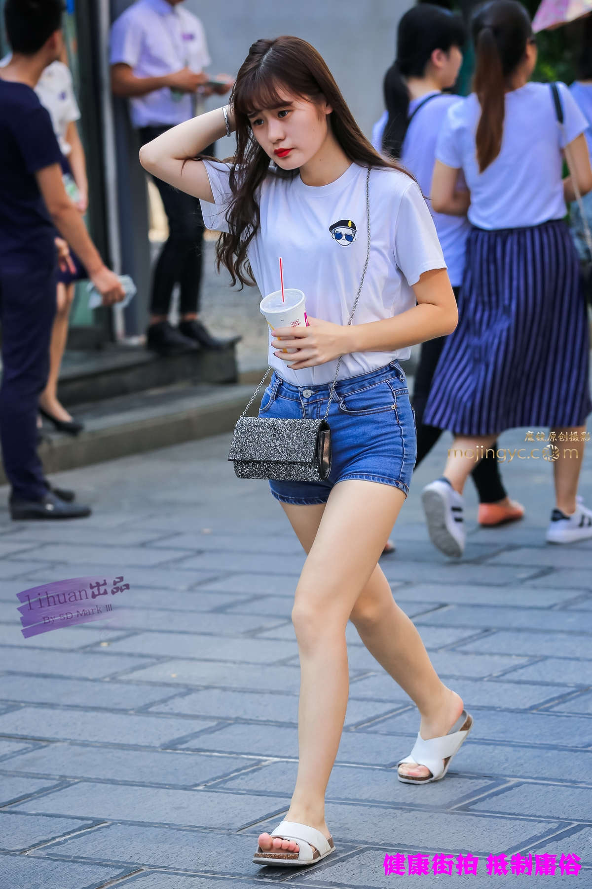 李欢原创-短裤，超丰腴（15P）-日更街拍