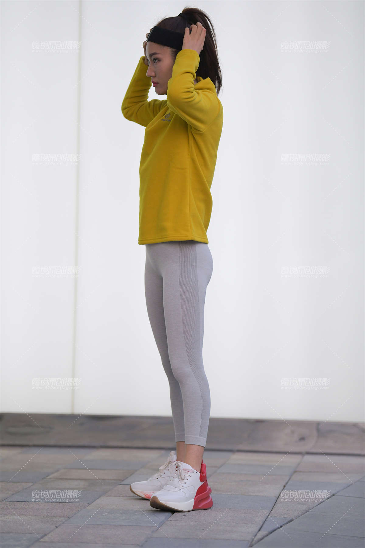 【红石赛帖】瑜伽裤美女-日更街拍