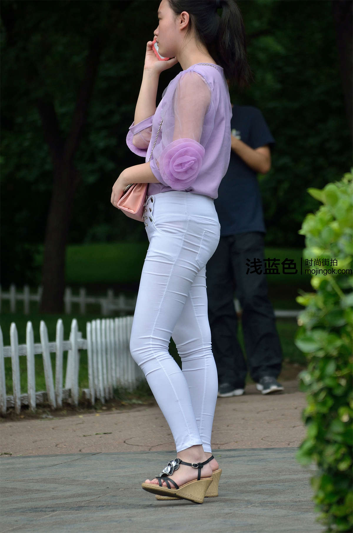 白裤 丰臀（20p）-日更街拍