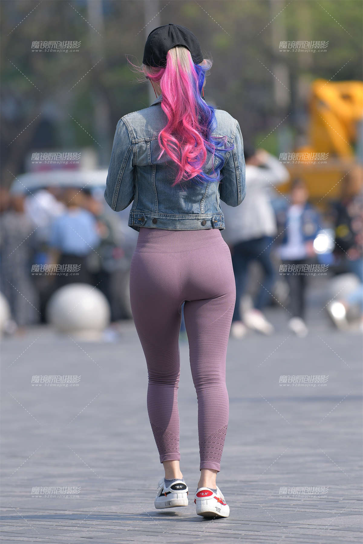 图片[2]-【红石赛帖】性感瑜伽裤时尚美女-日更街拍