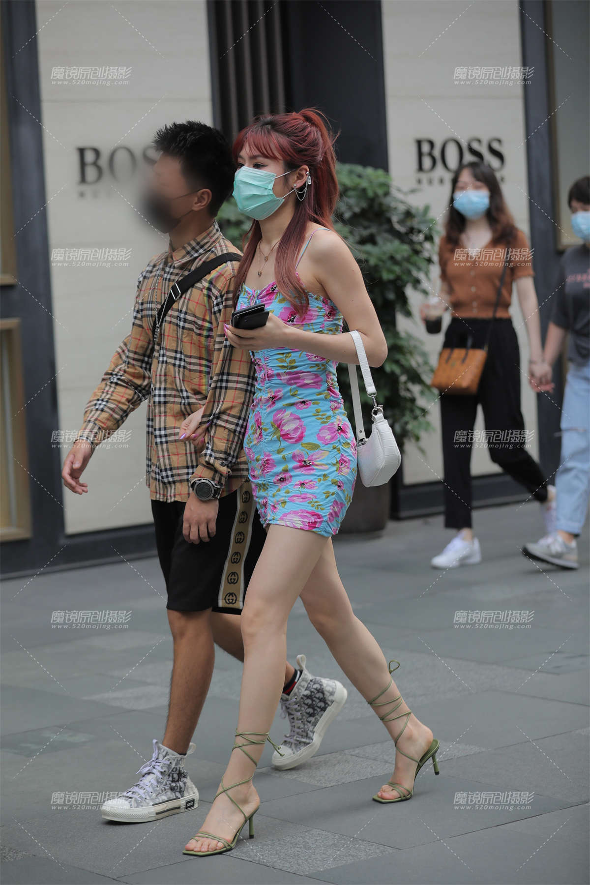 【凯恩赛帖】包臀短裙-日更街拍