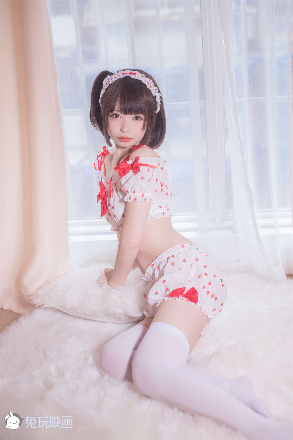 图片[2]-兔玩映画 B98.004 草莓与恶魔女孩-日更街拍