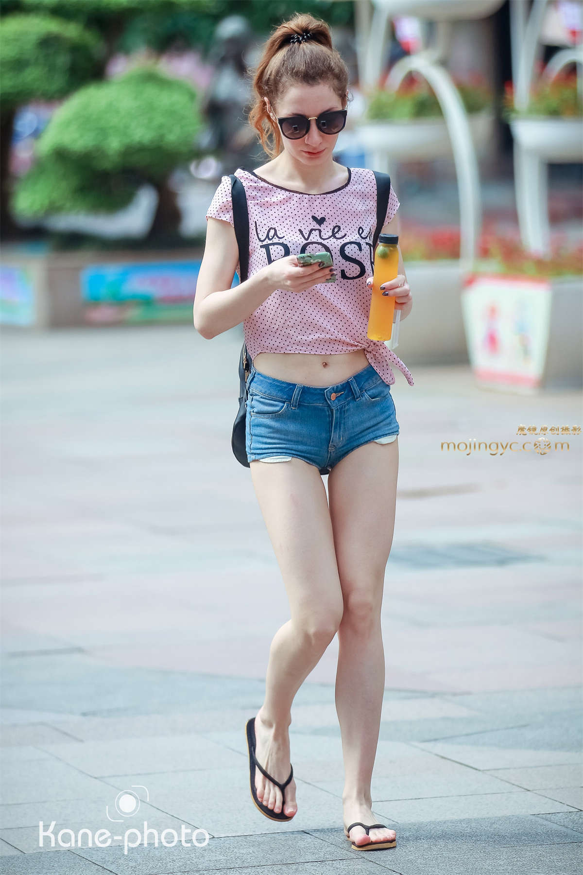 大白腿 超短热裤-日更街拍