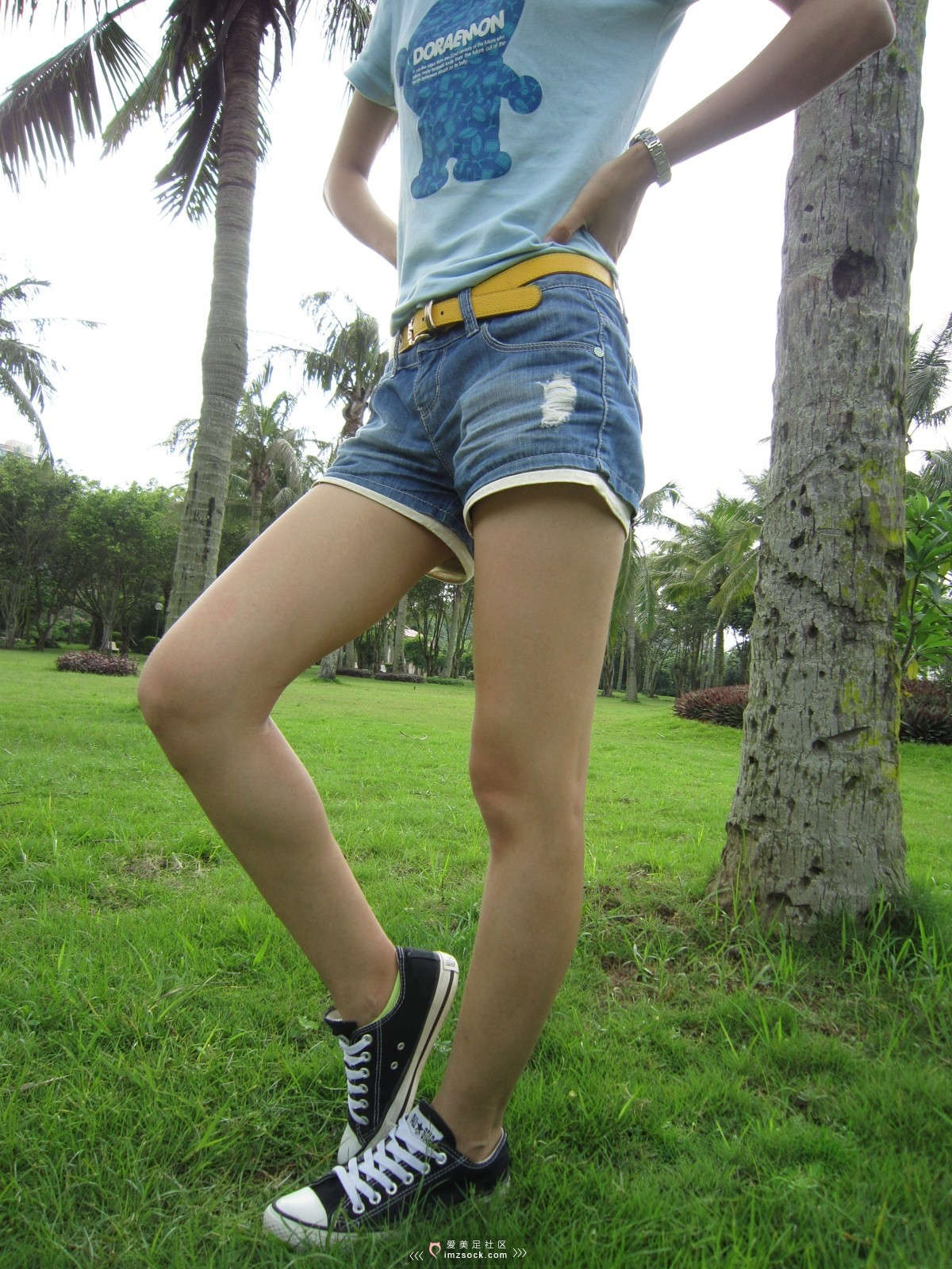 MZSOCK-2018 No.95 害羞热裤小妹 帆布鞋绿色短棉袜-日更街拍