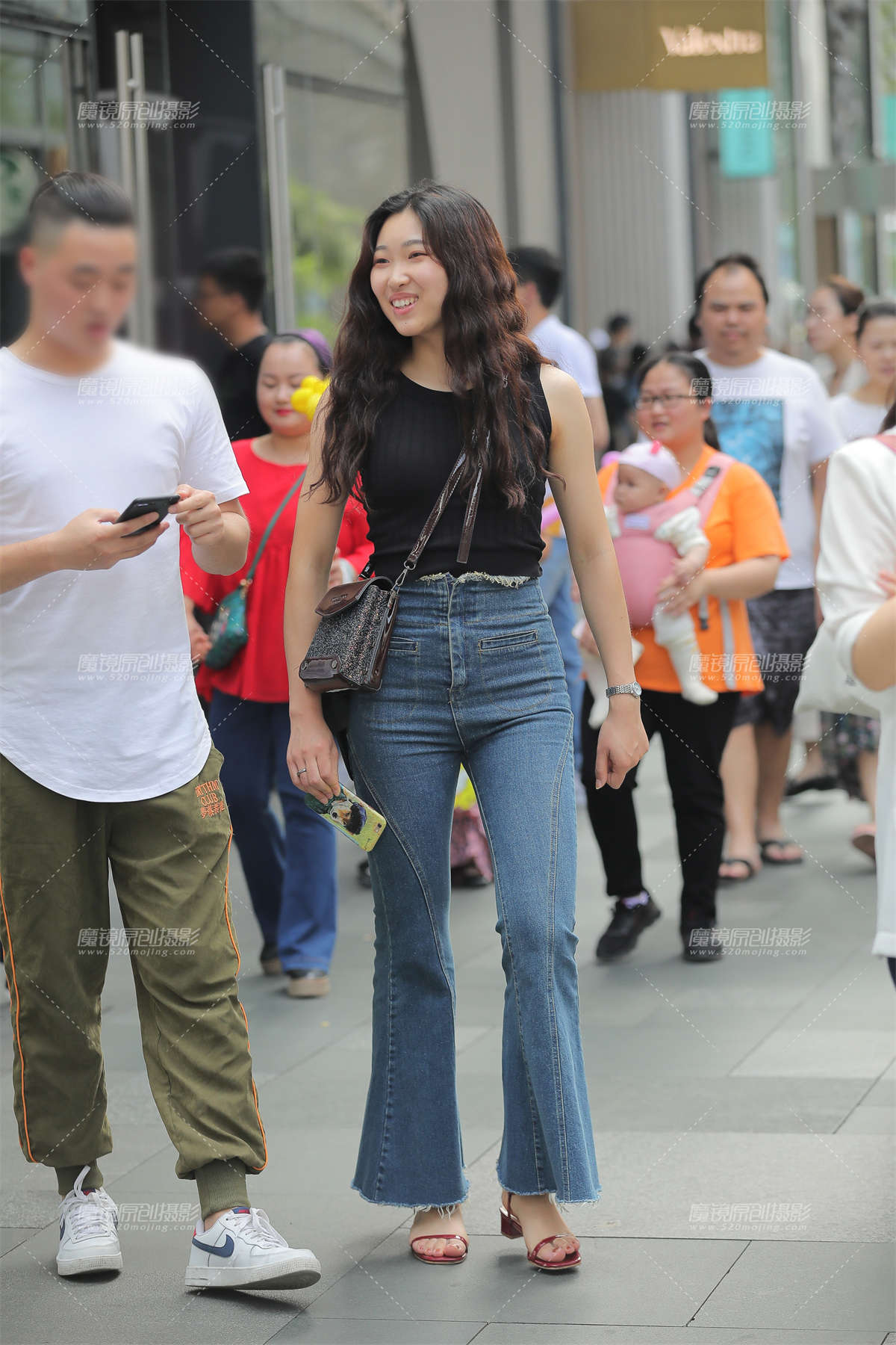 【凯恩赛贴】紧臀-日更街拍