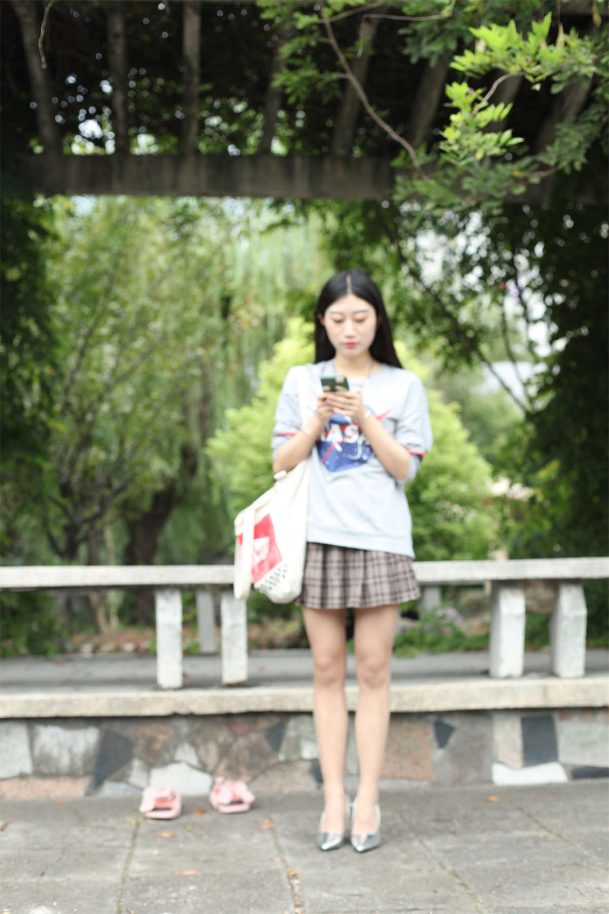 奈丝写真 NO.147 翼宁-长腿石凳上的软妹-日更街拍