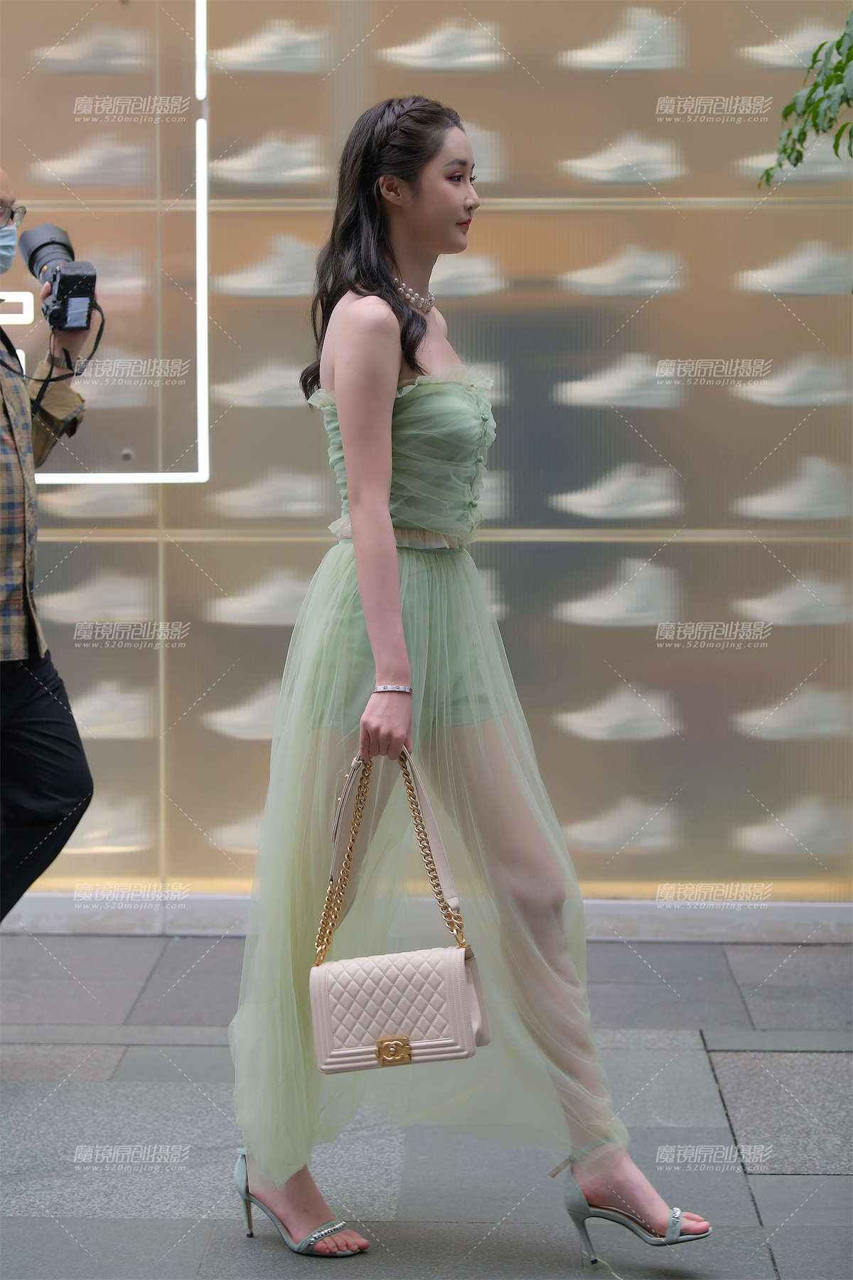 图片[2]-高挑的美人儿-日更街拍