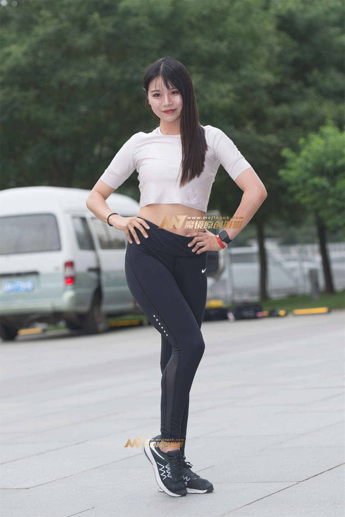 【浅蓝色赛帖】健身展后留影-日更街拍