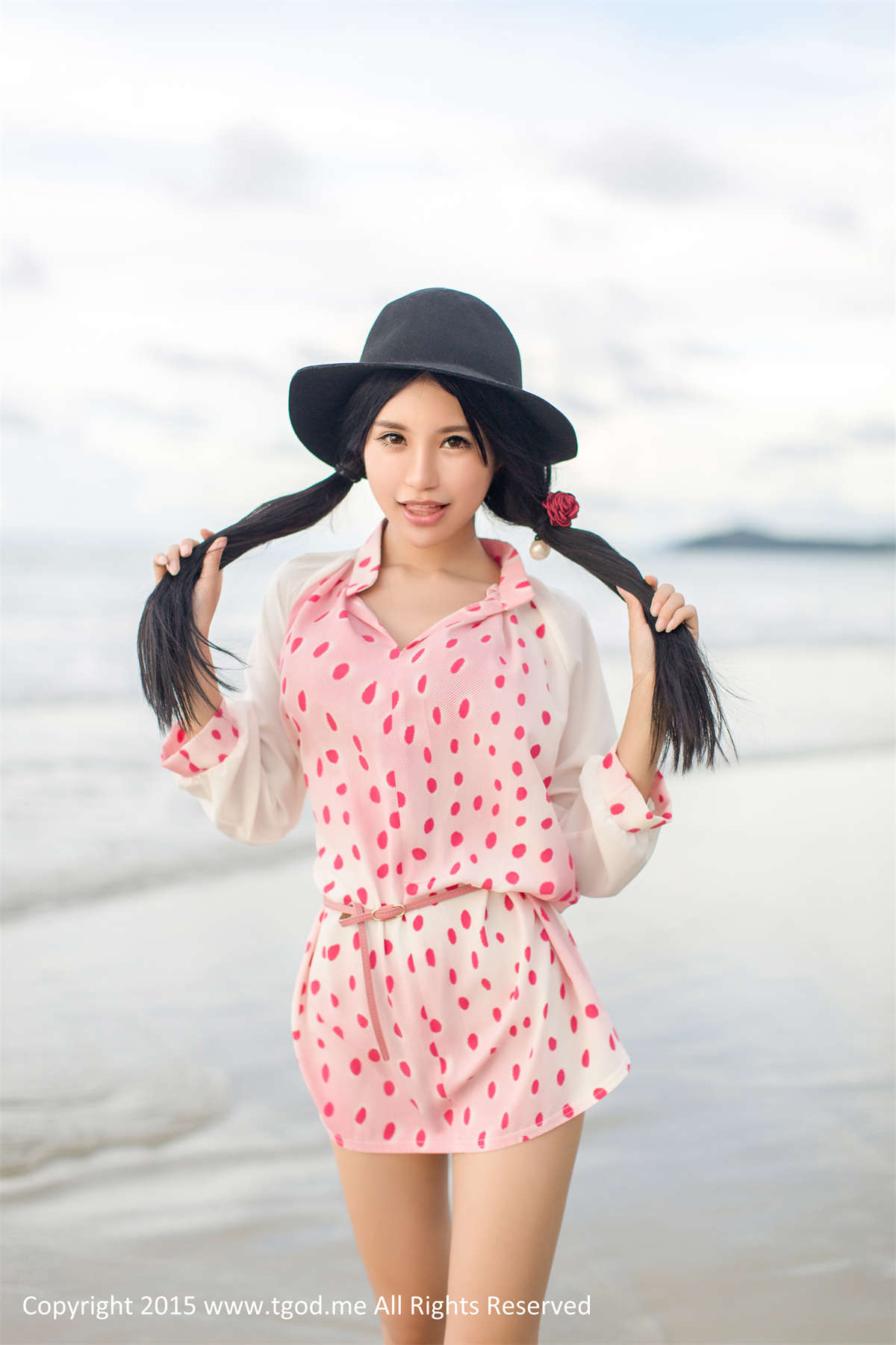 图片[2]-TGOD推女神 2015.03.26 乖乖女仆俏佳人 女神绮里嘉ula沙巴系列-日更街拍