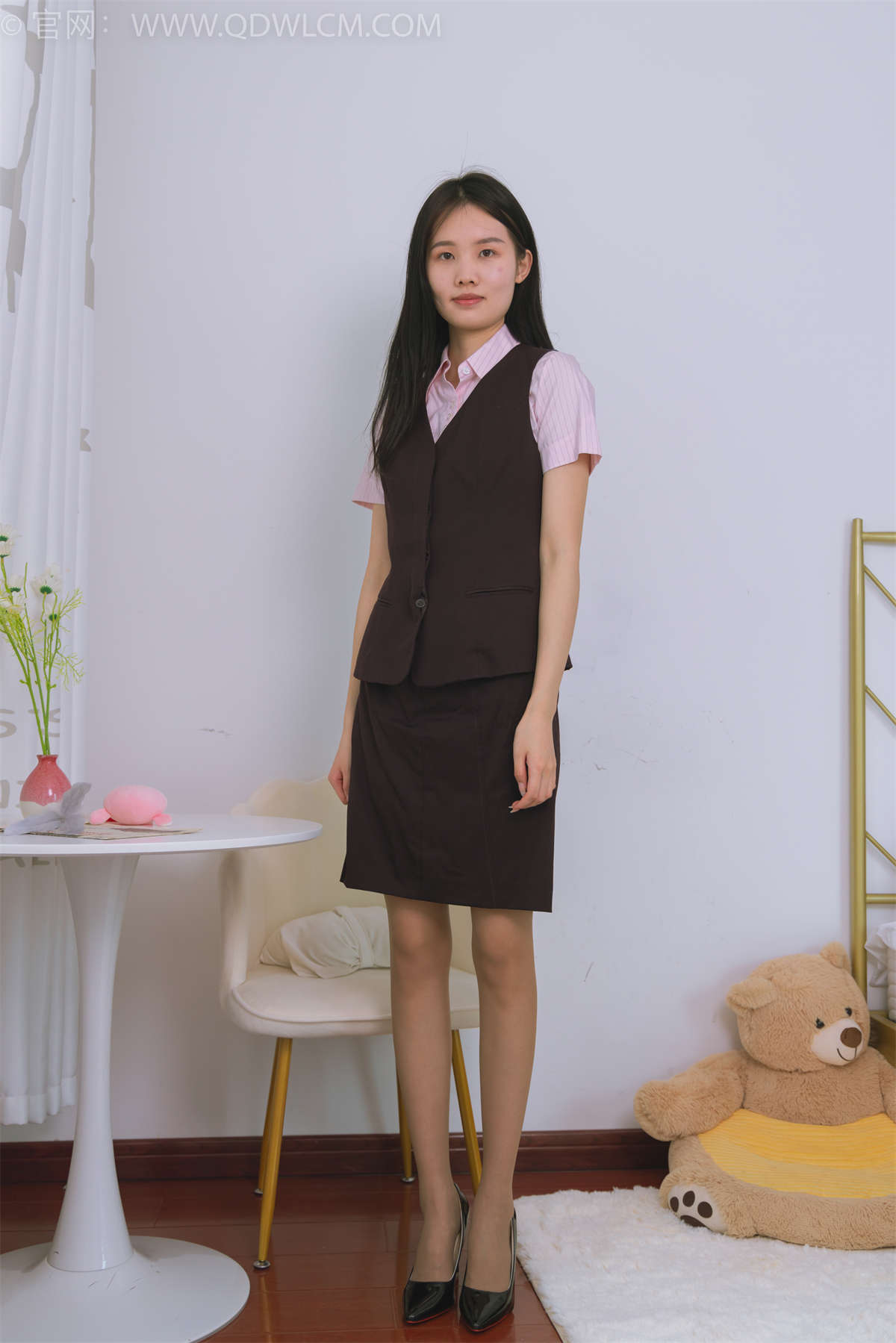 图片[2]-物恋传媒 NO.1653 颜颜-不同的夏天-日更街拍