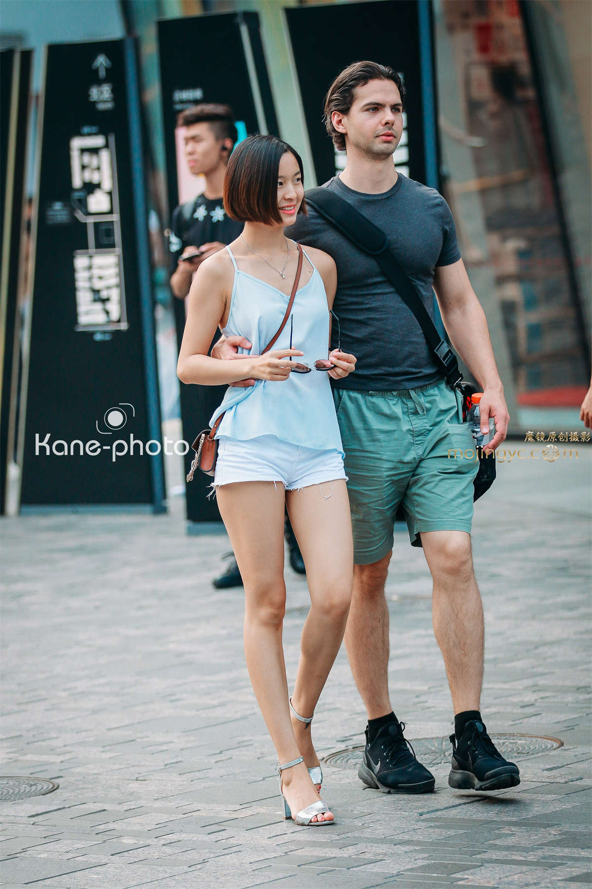 非常羡慕她蓝朋友-日更街拍