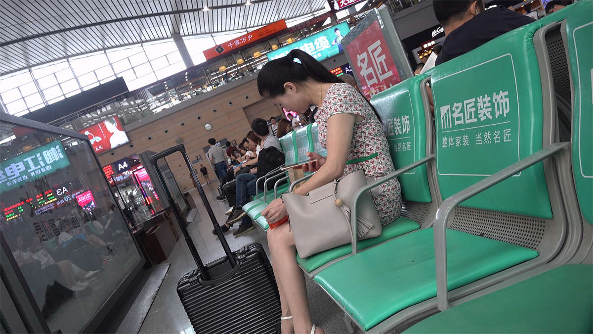 图片[2]-漂亮的高跟鞋美足-日更街拍