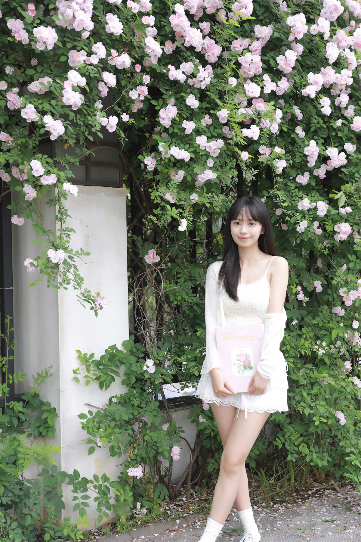 YITUYU艺图语 2024.06.16 甜粉万花筒 鄢韵琳插图1