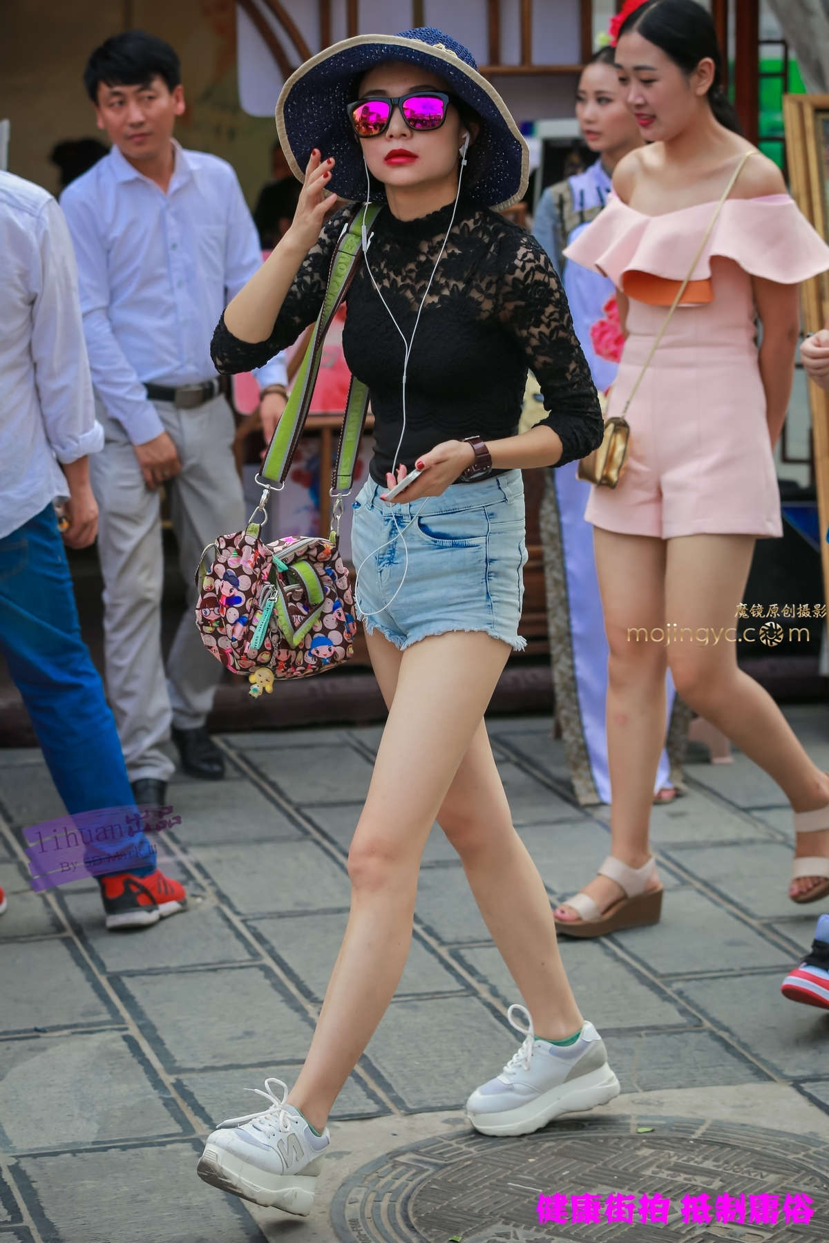 图片[2]-李欢原创-短裤，美腿（17P）-日更街拍