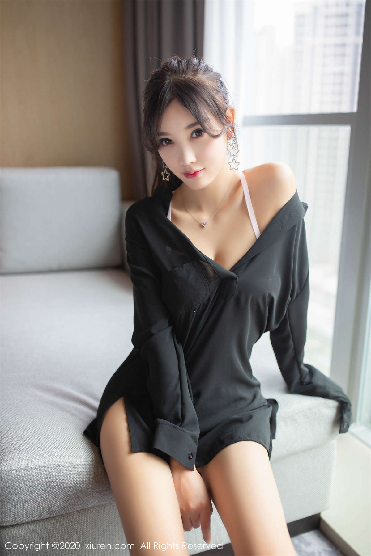 图片[2]-Xiuren秀人网 2020.04.13 NO.2151 杨晨晨sugar-日更街拍