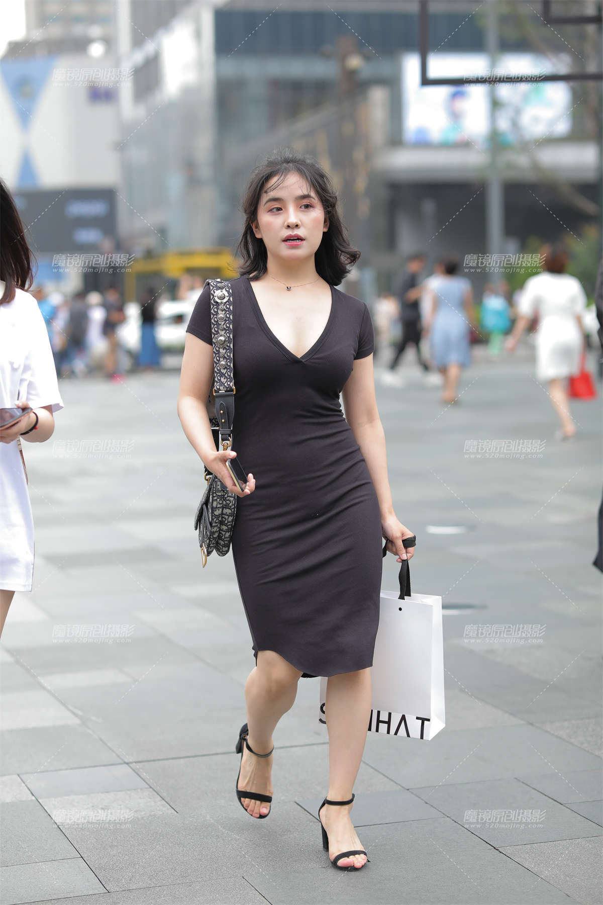 有点韵味-日更街拍