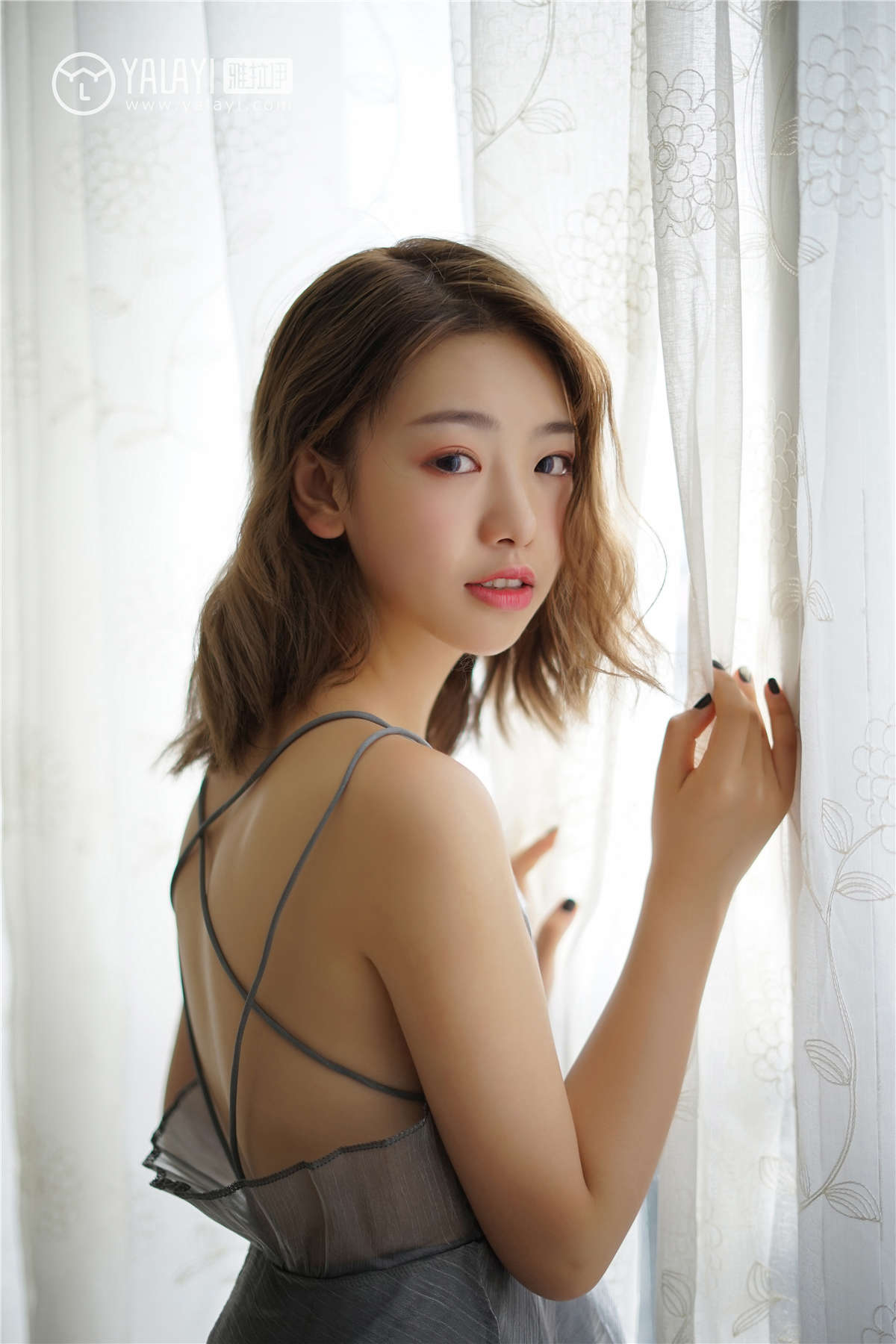 YALAYI雅拉伊NO.057 信 严冰冰-日更街拍