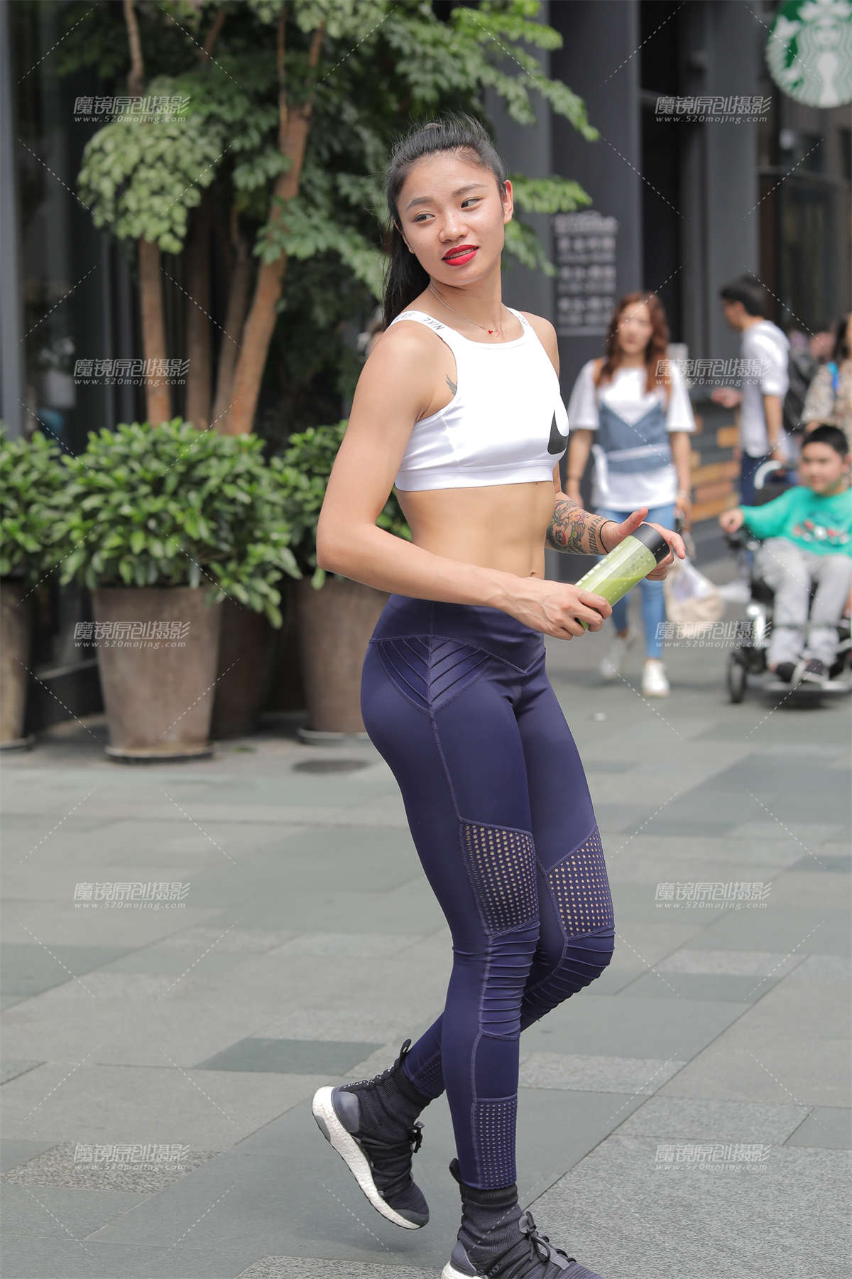 【凯恩赛贴】健身女孩-日更街拍