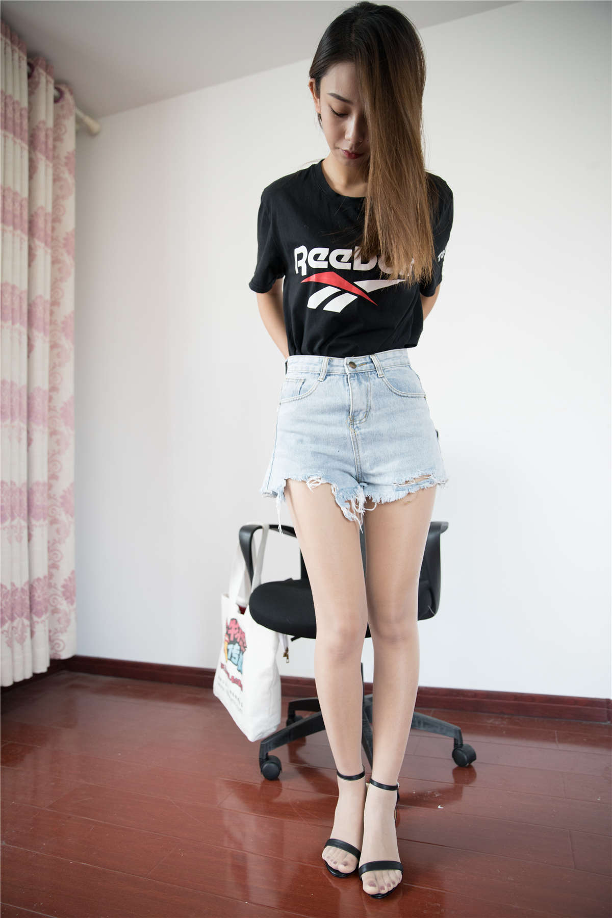 物恋传媒390期：岚岚-夏天的风-日更街拍