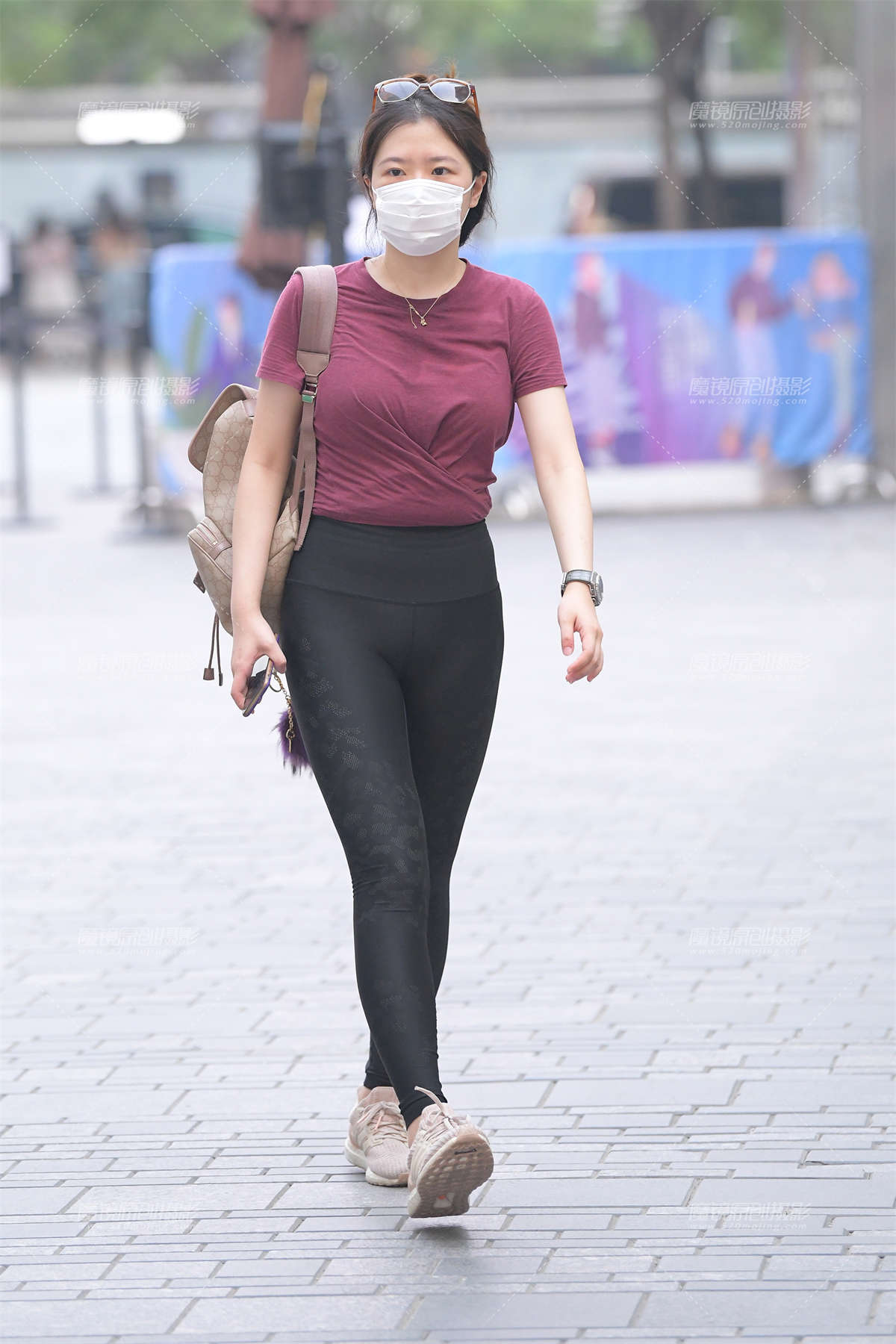 【红石赛贴】黑色气质紧身-日更街拍