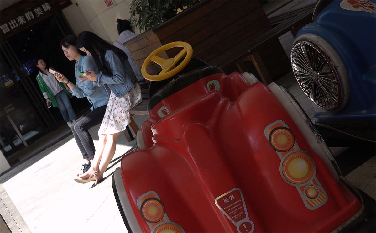 极品丝足凉高跟连衣裙美女插图1