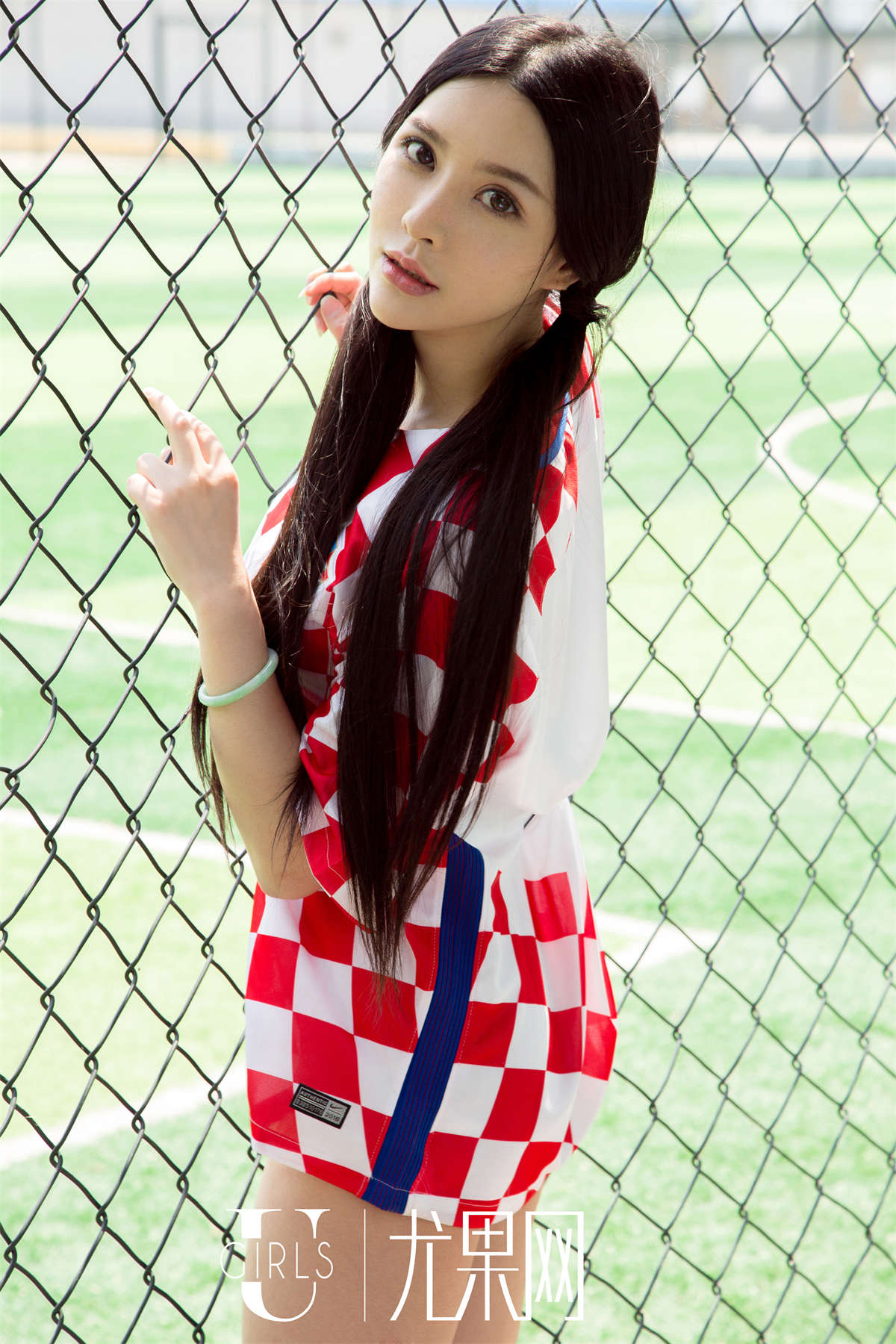图片[2]-[Ugirls尤果网] T019 足球宝贝 小紫藤-日更街拍