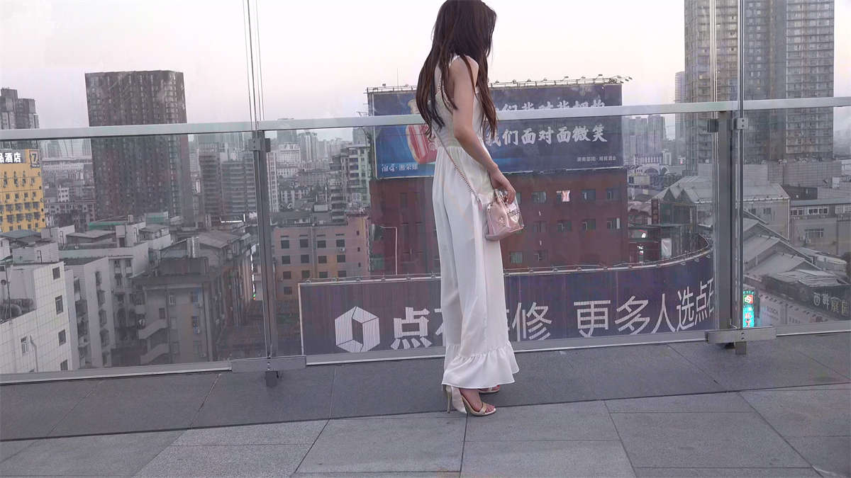 气质高跟美足 （三）-日更街拍