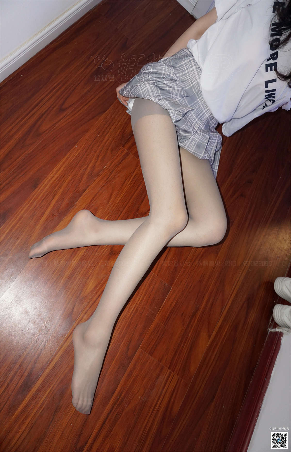 图片[2]-妖精视觉 NO.109 松松（新师妹）小公主的闺房-日更街拍