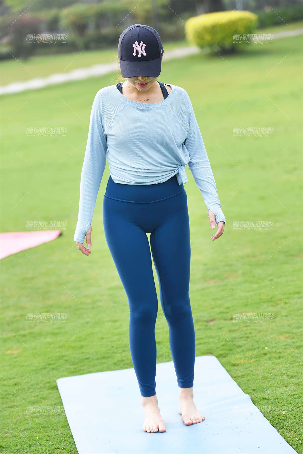 【咔喳赛帖】跟着老师来做引体向上-日更街拍