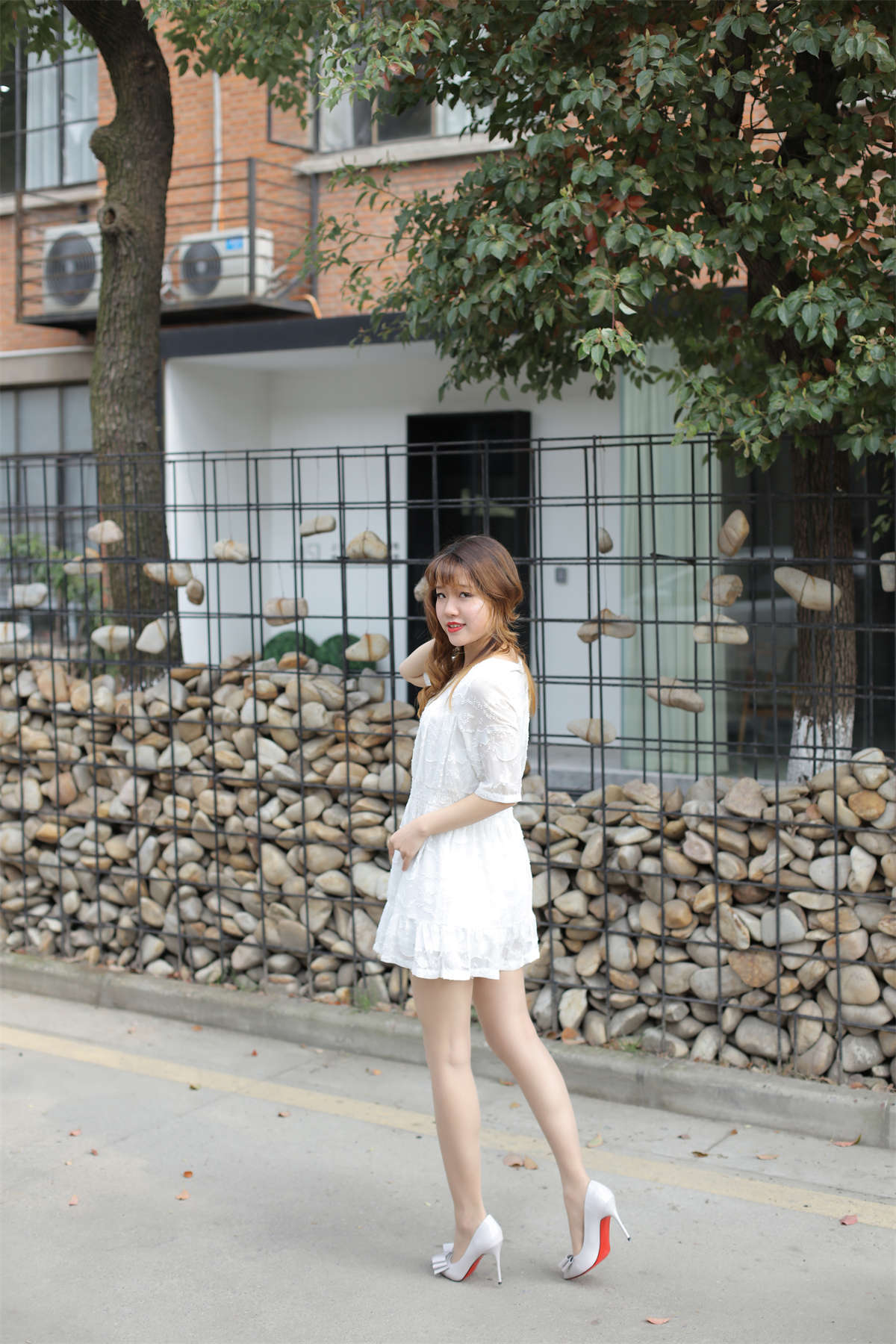 图片[2]-奈丝写真 NO.048 高高-俏皮的蕾丝短裙-日更街拍