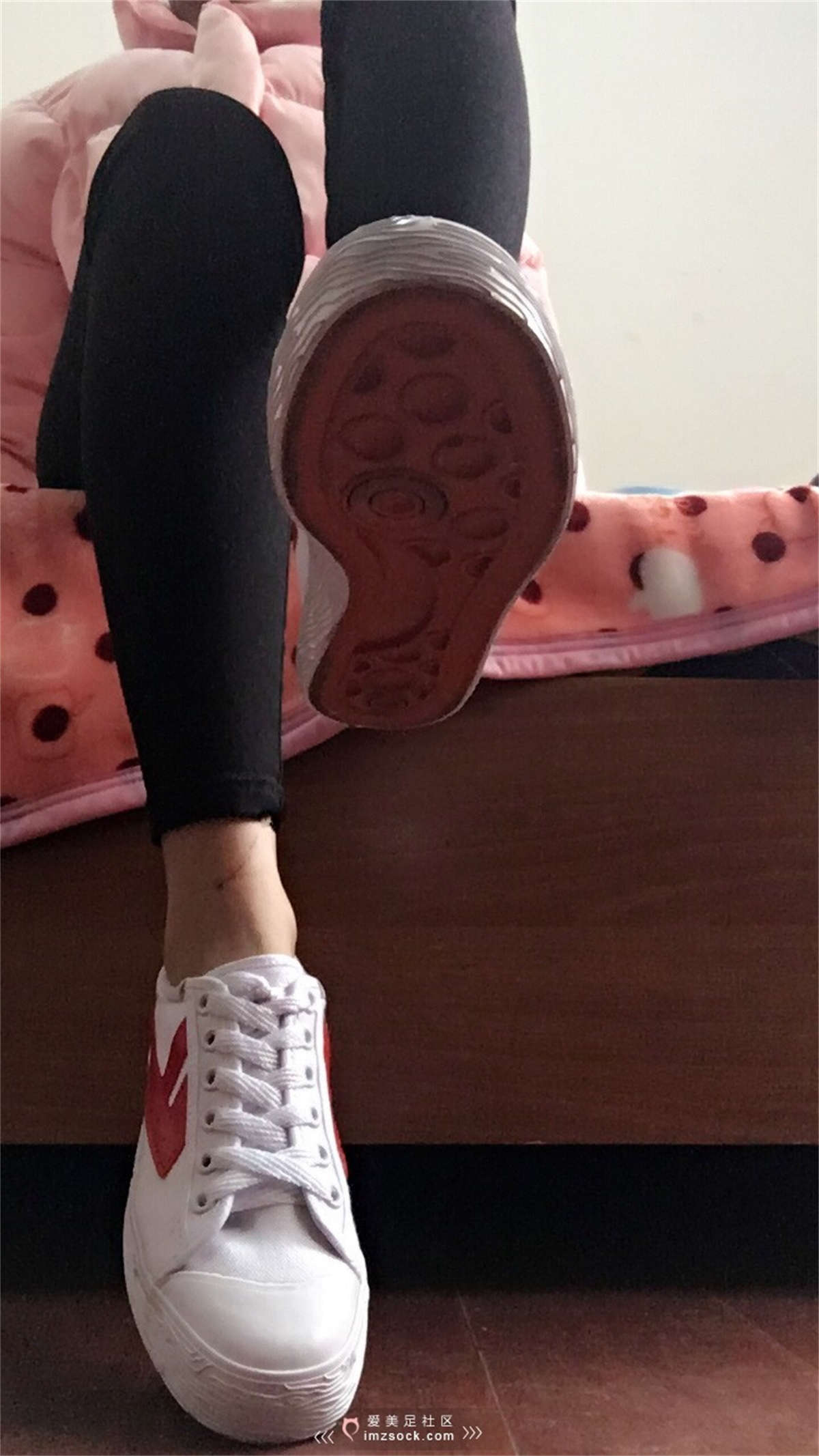 图片[2]-MZSOCK-2018 No.106 回力鞋与白棉袜-日更街拍