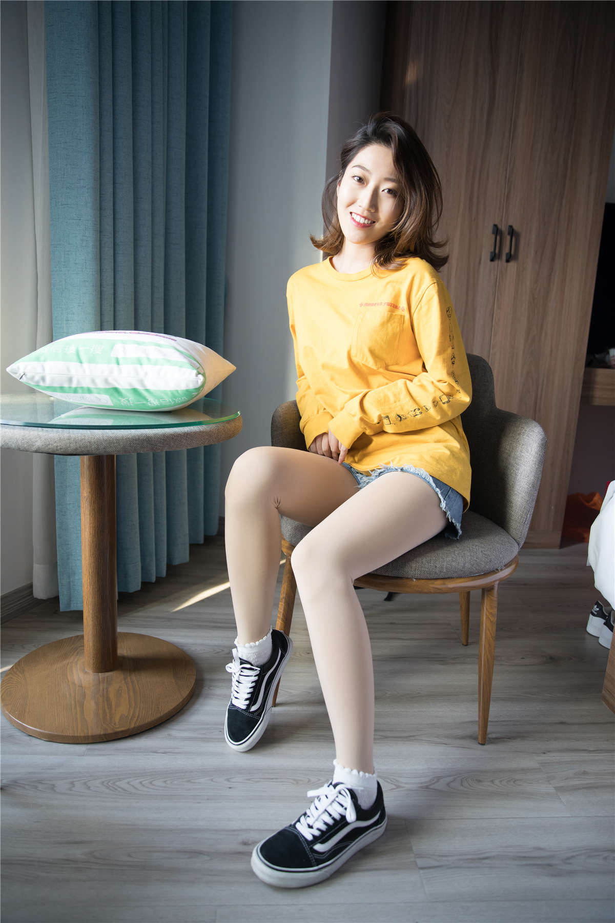 图片[2]-物恋传媒279期：雅梦-一朵冬日暖-日更街拍