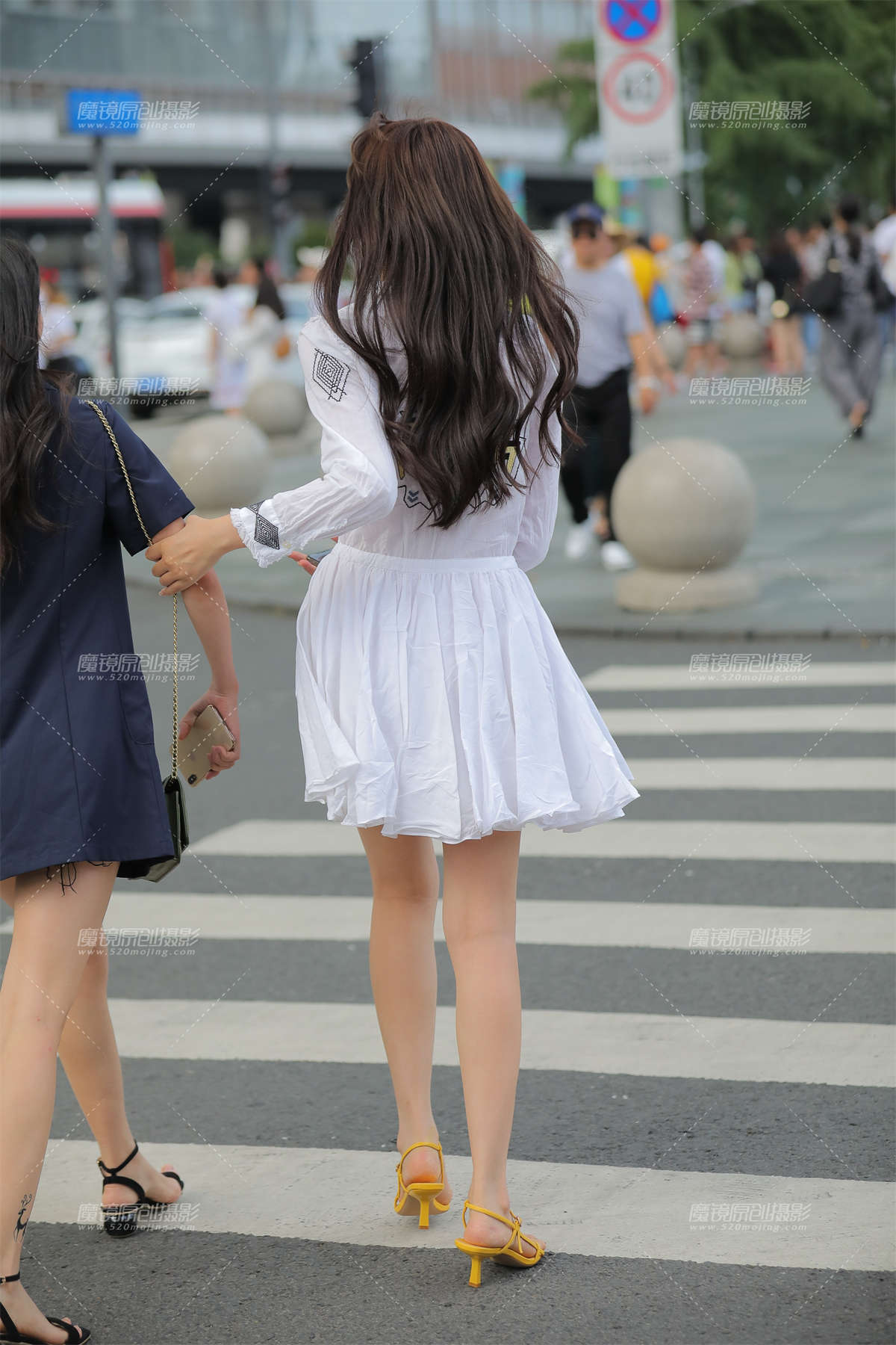 图片[2]-【凯恩赛贴】清纯好看的小姐姐 展现女神气质-日更街拍