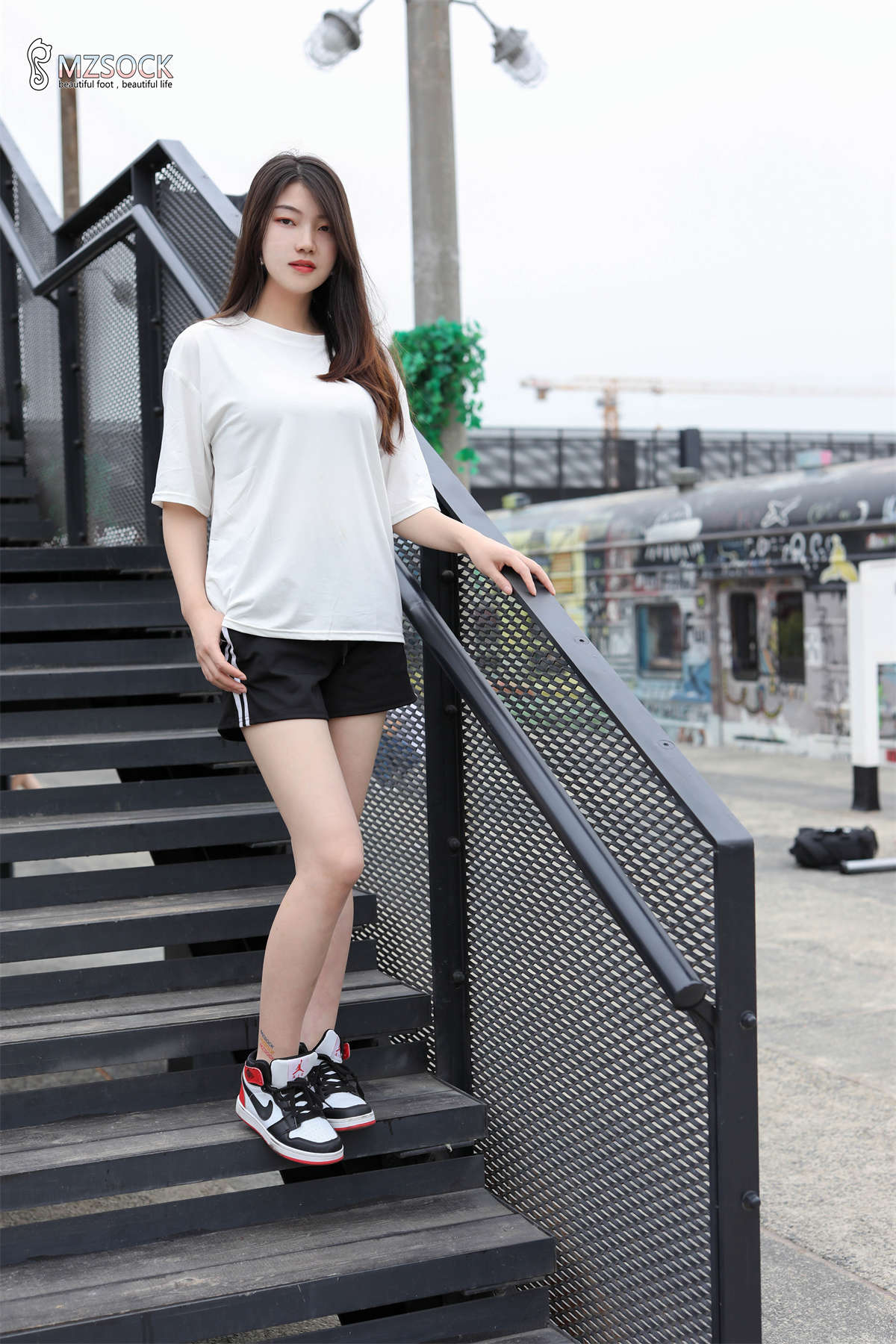 图片[2]-MZSOCK 2020 第22期 小雅-日更街拍