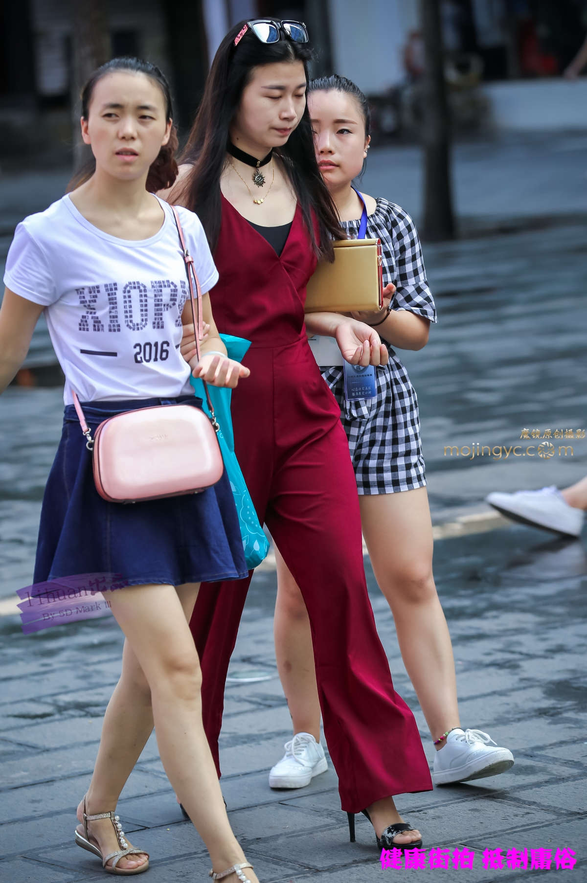 李欢原创-红裤，背后乾坤（15P）-日更街拍